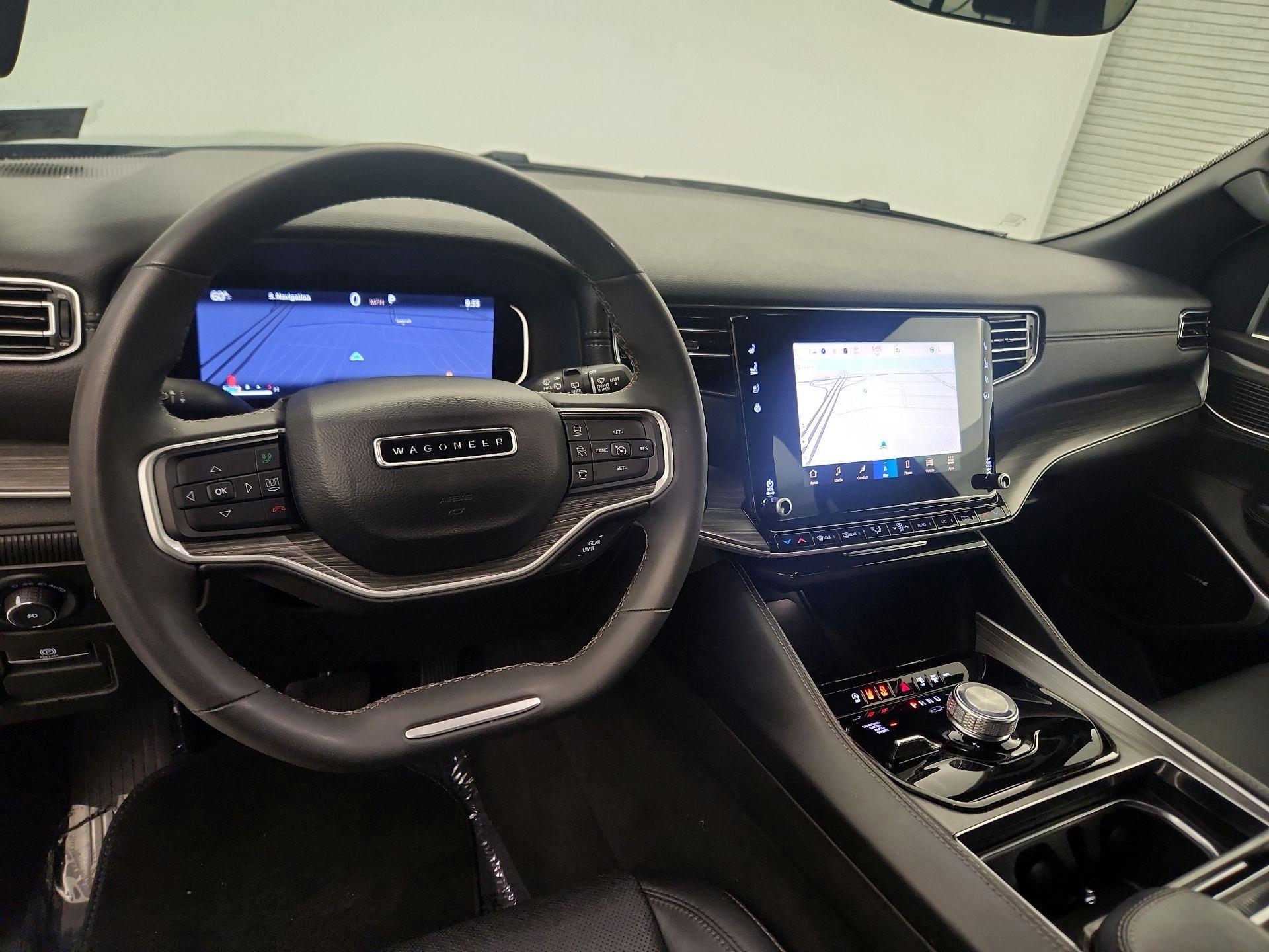 Thumbnail: 2024 Jeep Wagoneer - 9
