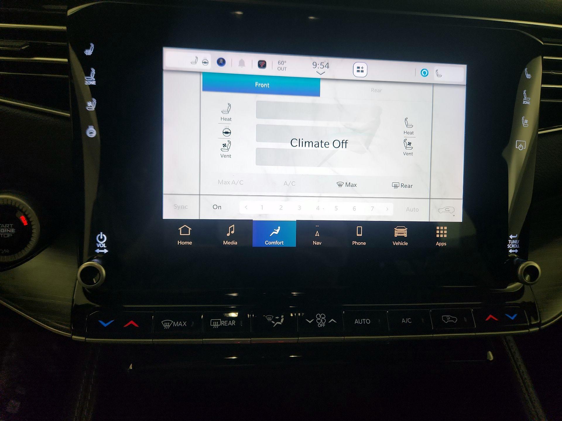 Thumbnail: 2024 Jeep Wagoneer - 17