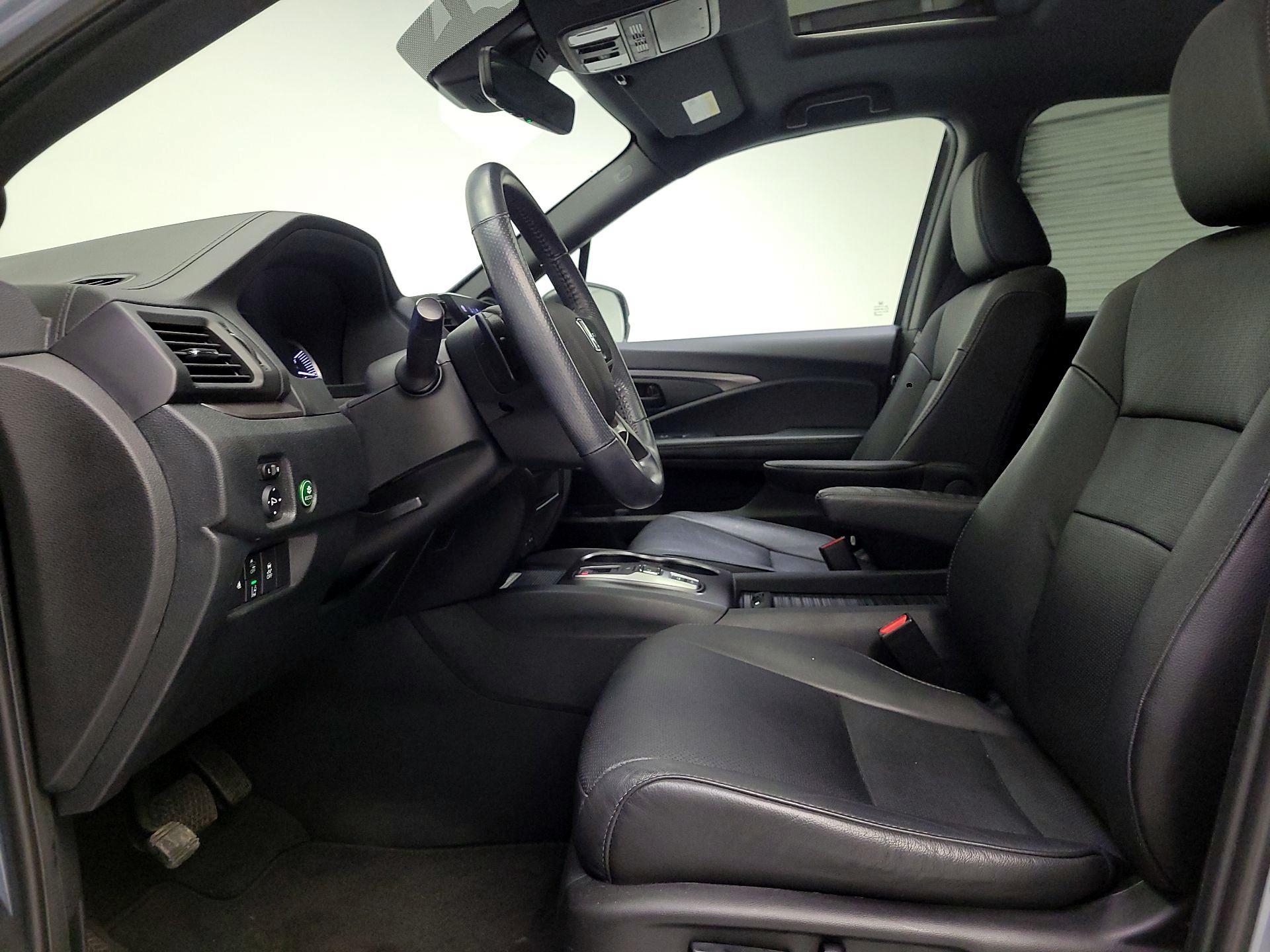 Thumbnail: 2023 Honda Passport - 9