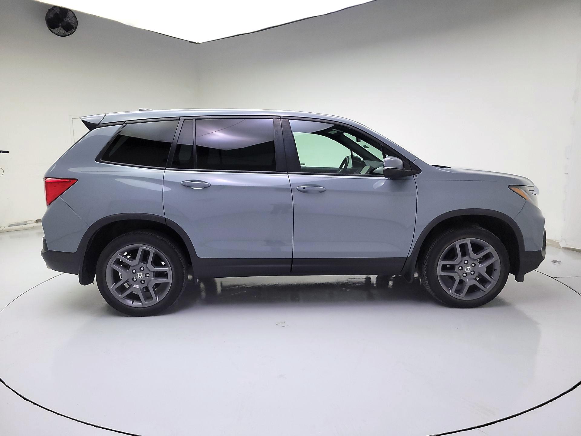 Thumbnail: 2023 Honda Passport - 4