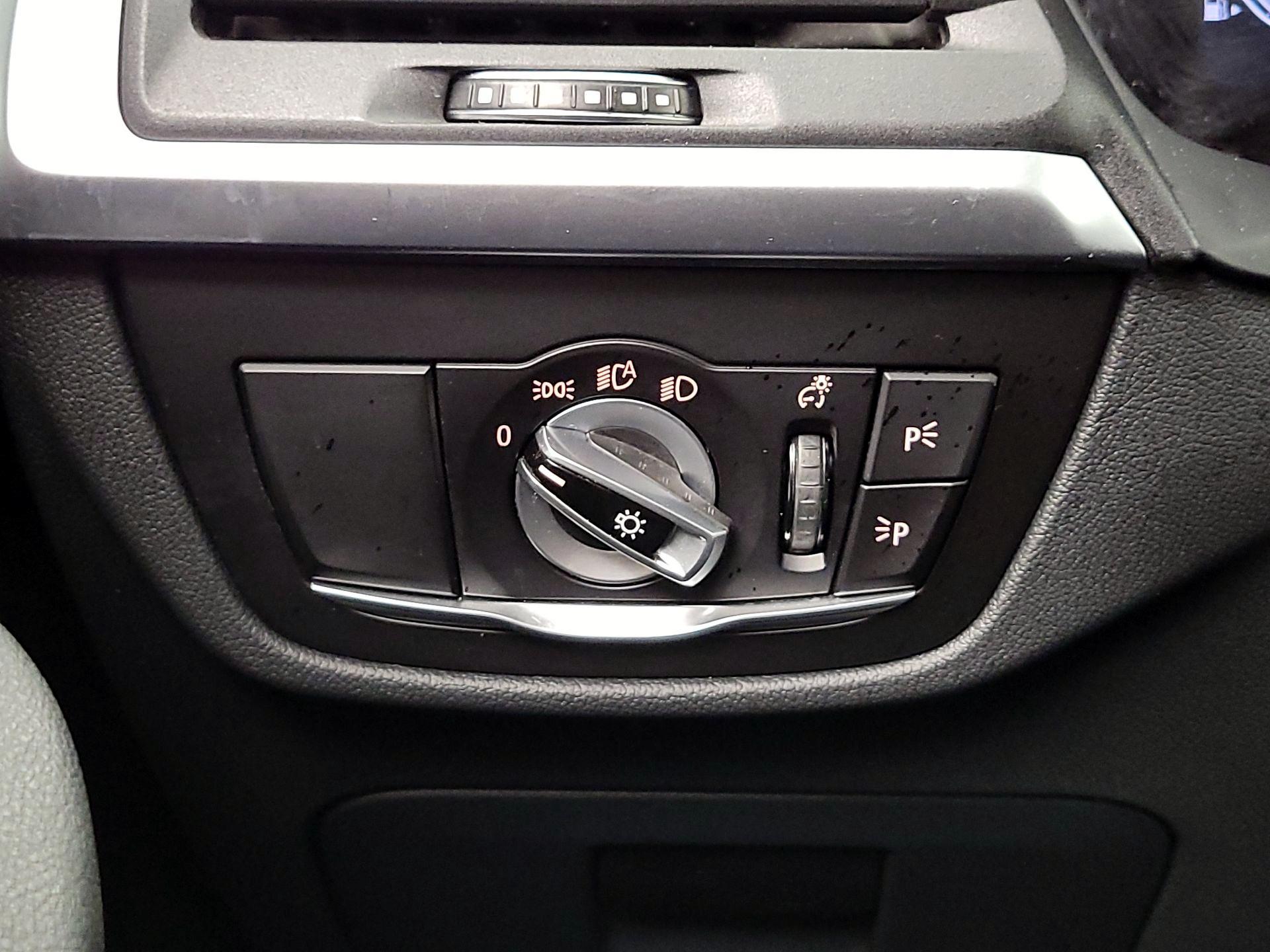 Thumbnail: 2022 BMW X3 - 13