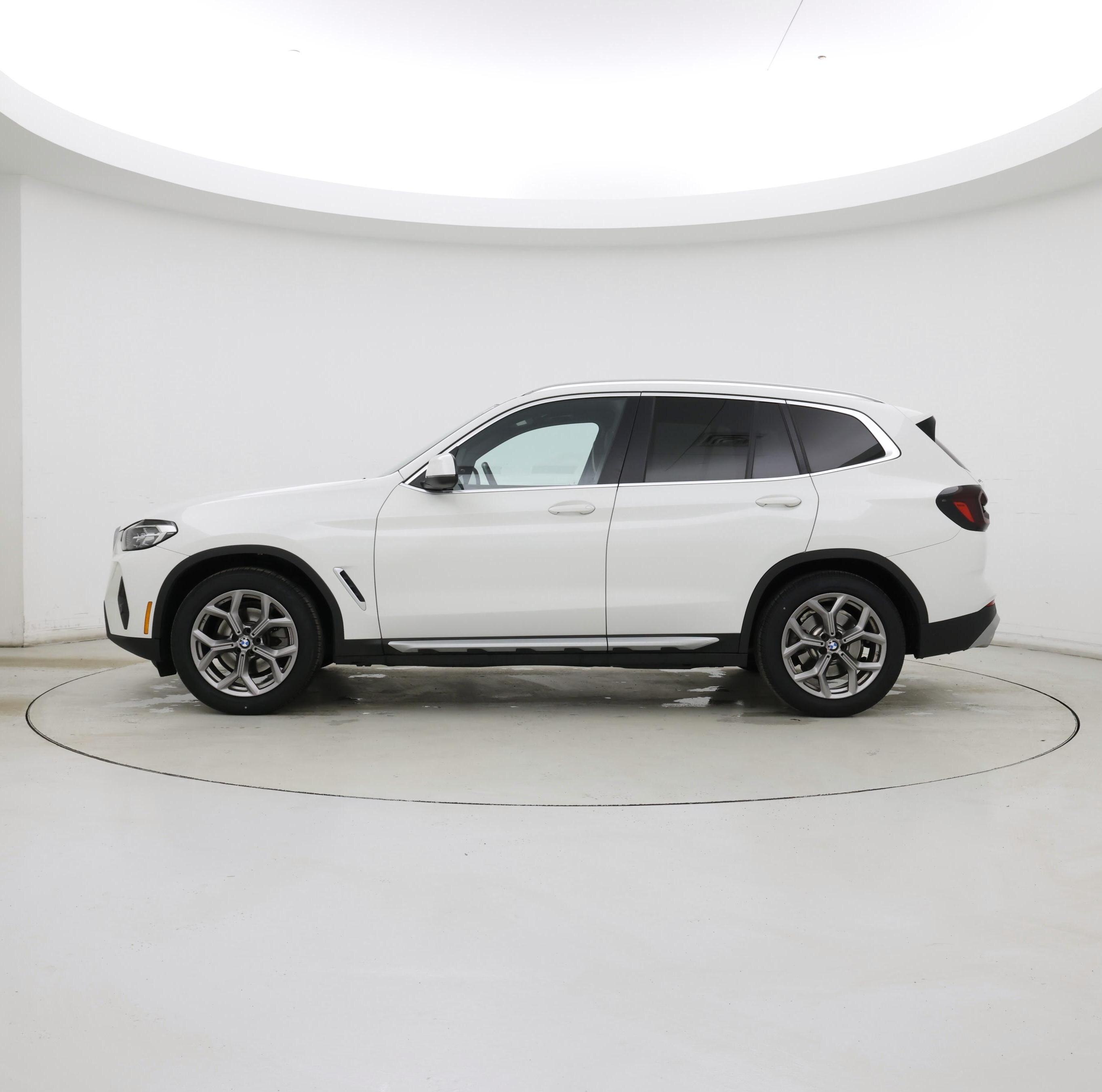 Thumbnail: 2022 BMW X3 - 3