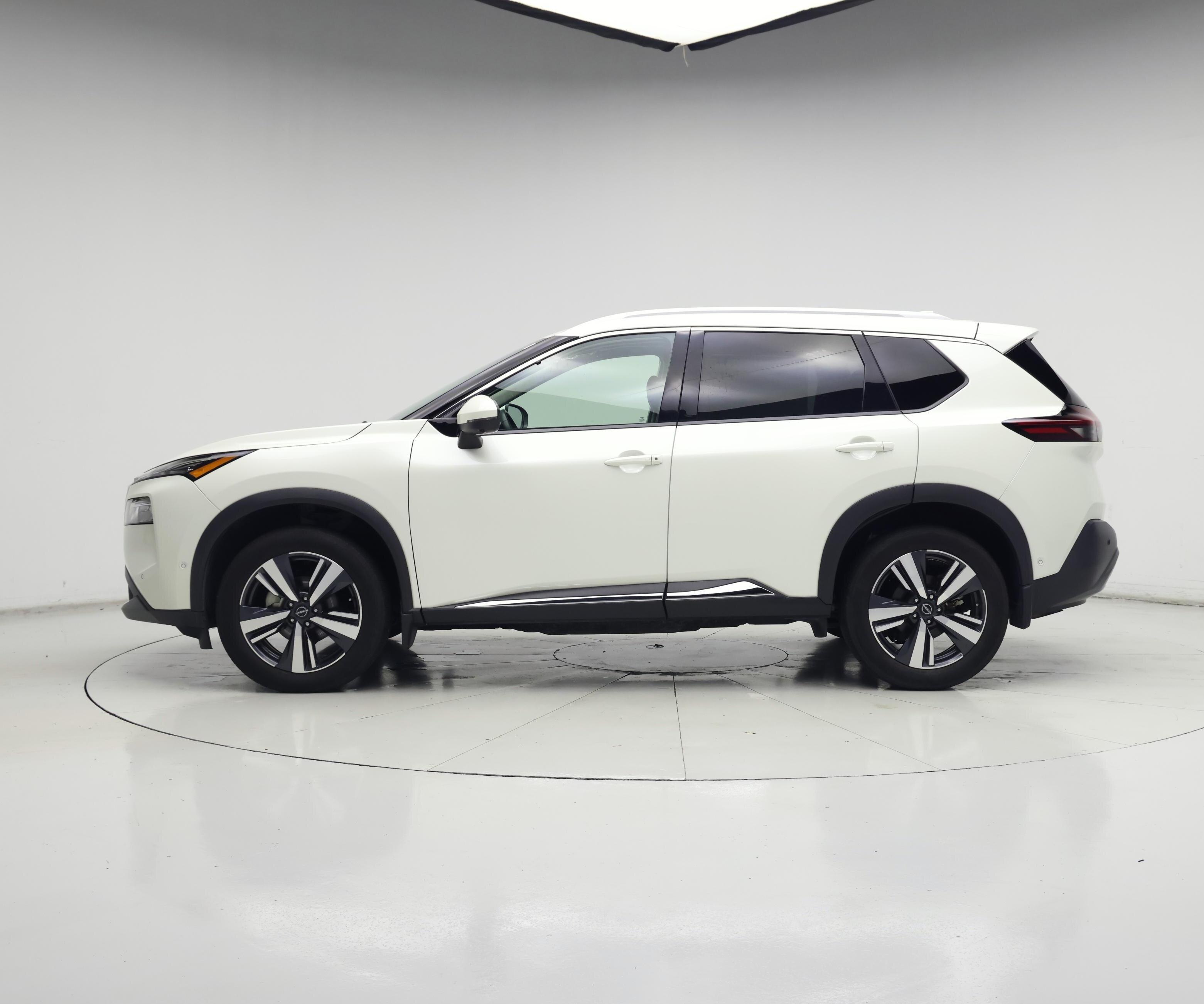 Thumbnail: 2023 Nissan Rogue - 3