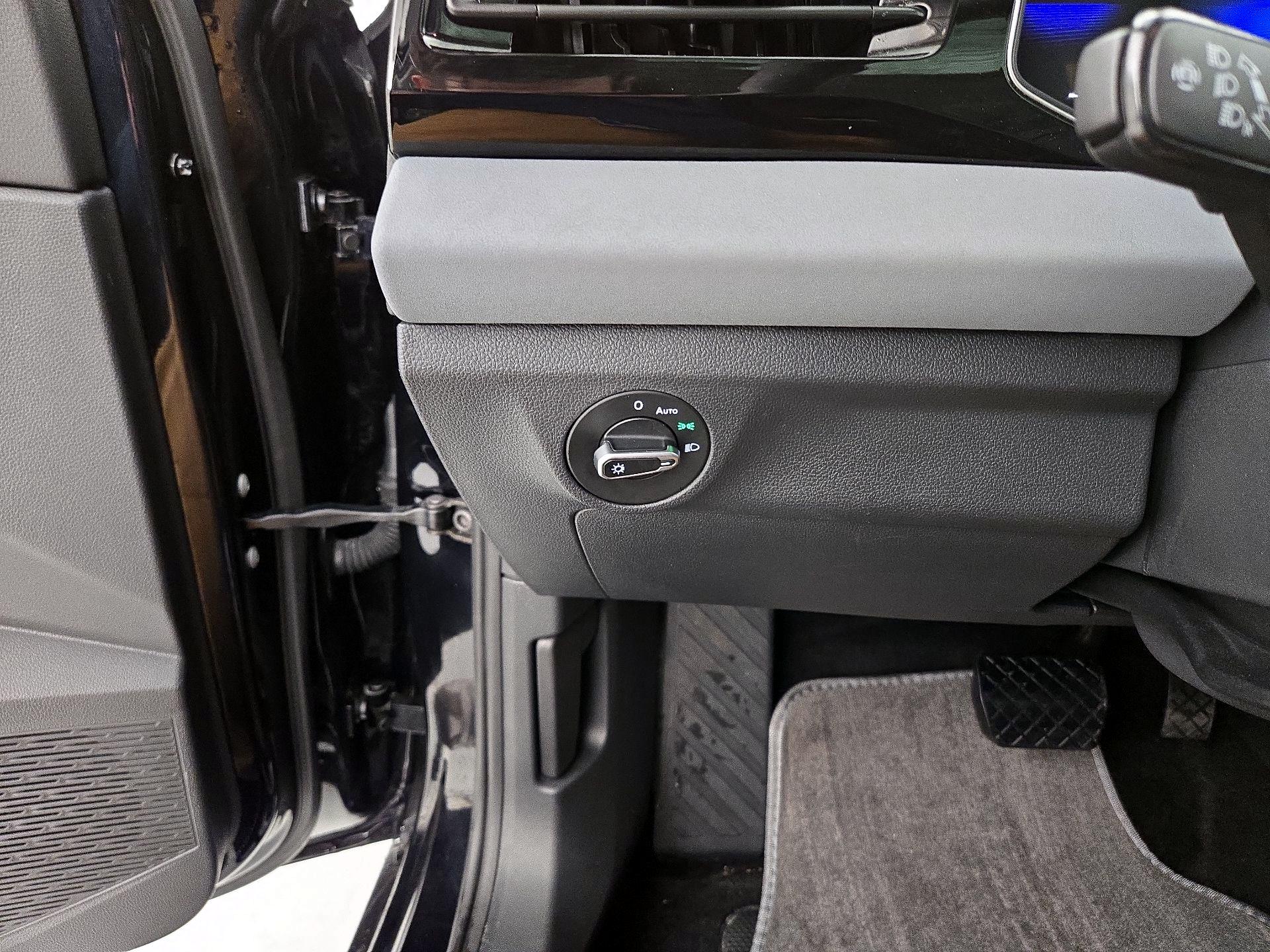 Thumbnail: 2025 Volkswagen Jetta - 13