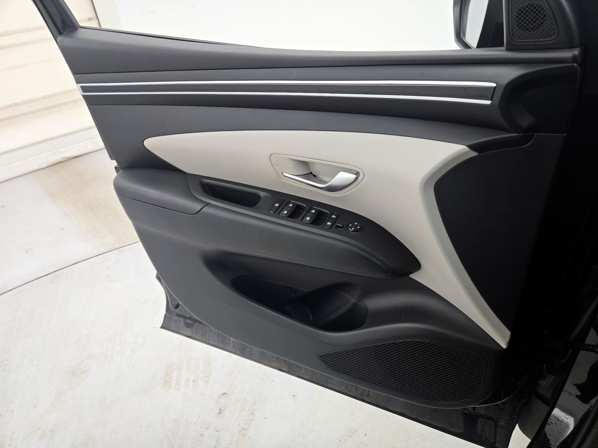 Thumbnail: 2024 Hyundai Tucson - 12