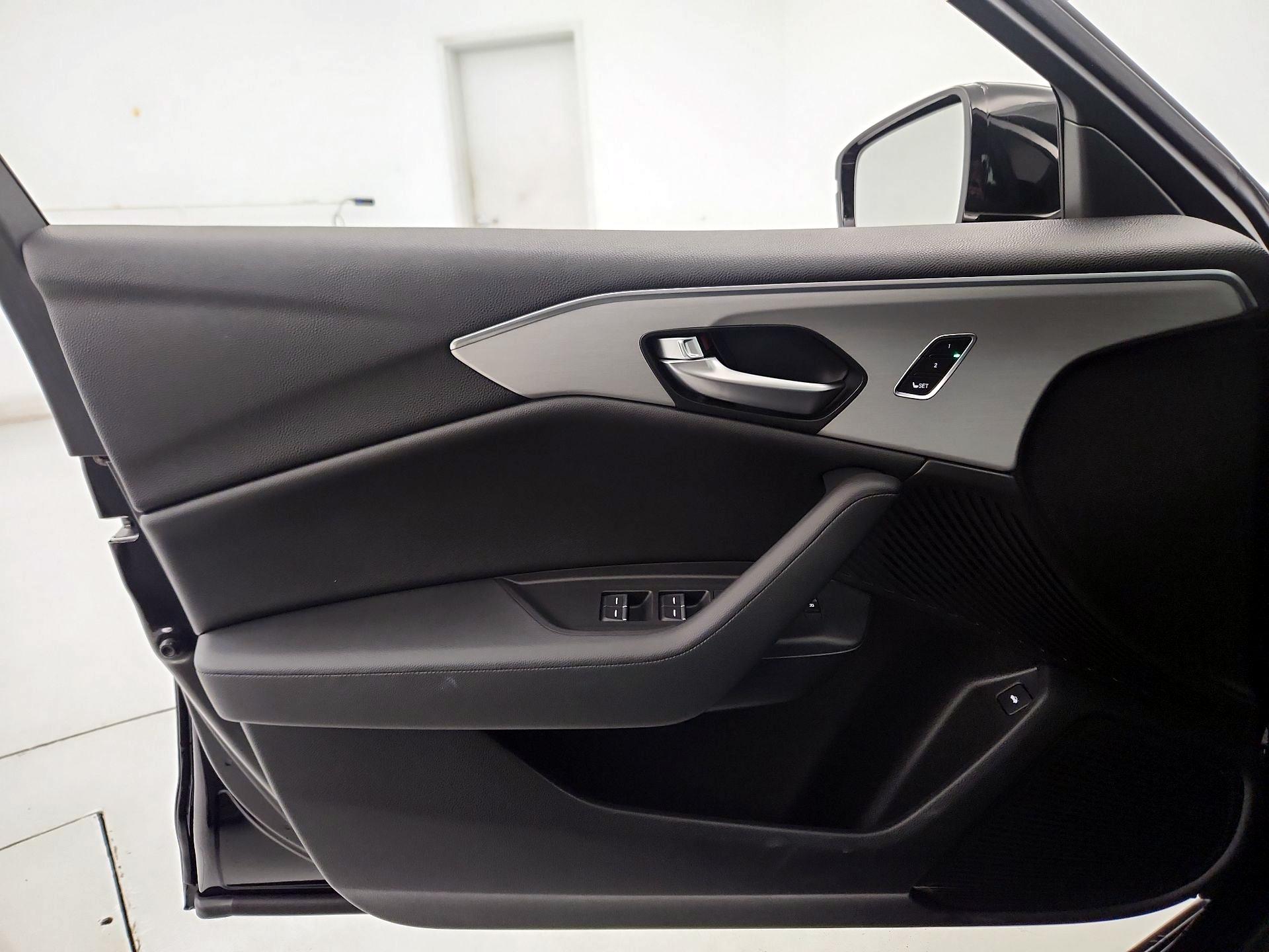 Thumbnail: 2023 Acura TLX - 12