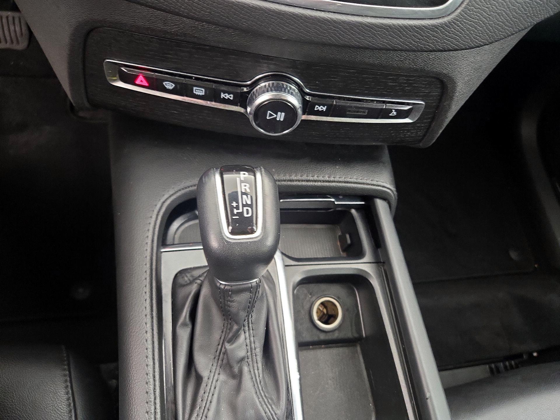 Thumbnail: 2020 Volvo XC90 - 17