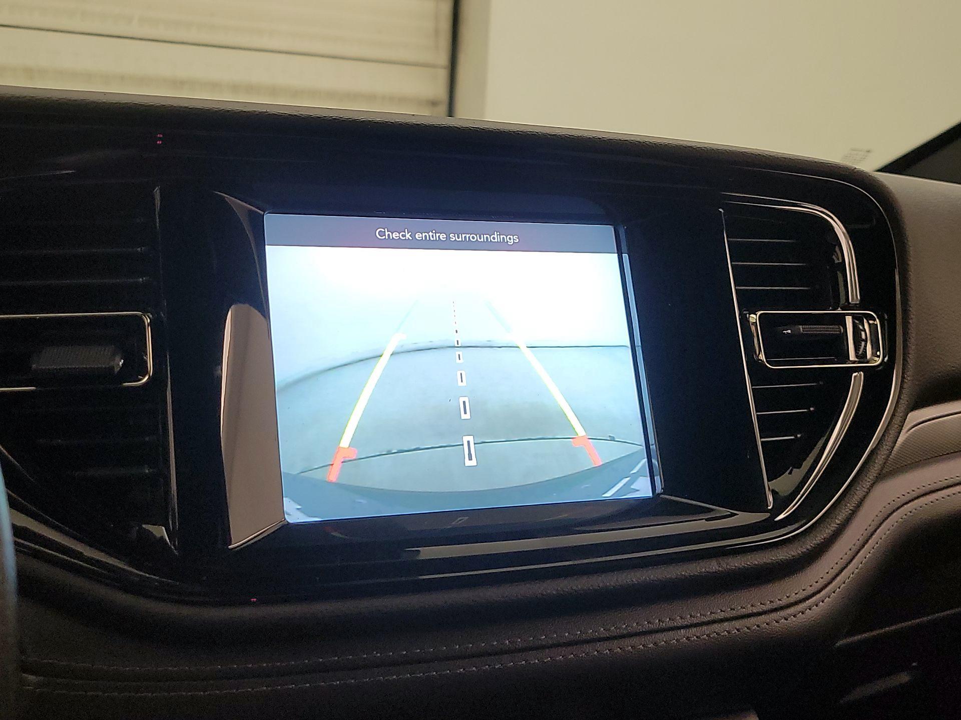 Thumbnail: 2022 Dodge Durango - 14