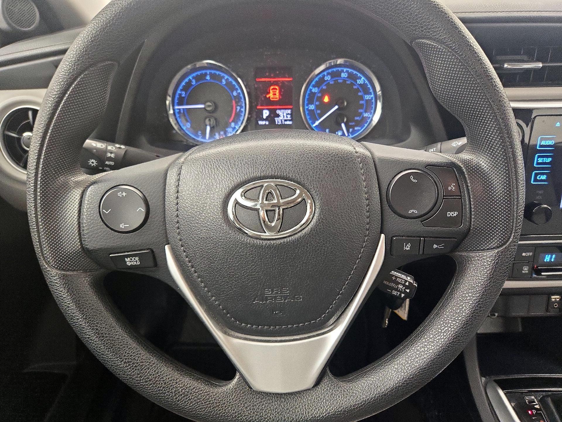 Thumbnail: 2017 Toyota Corolla - 10