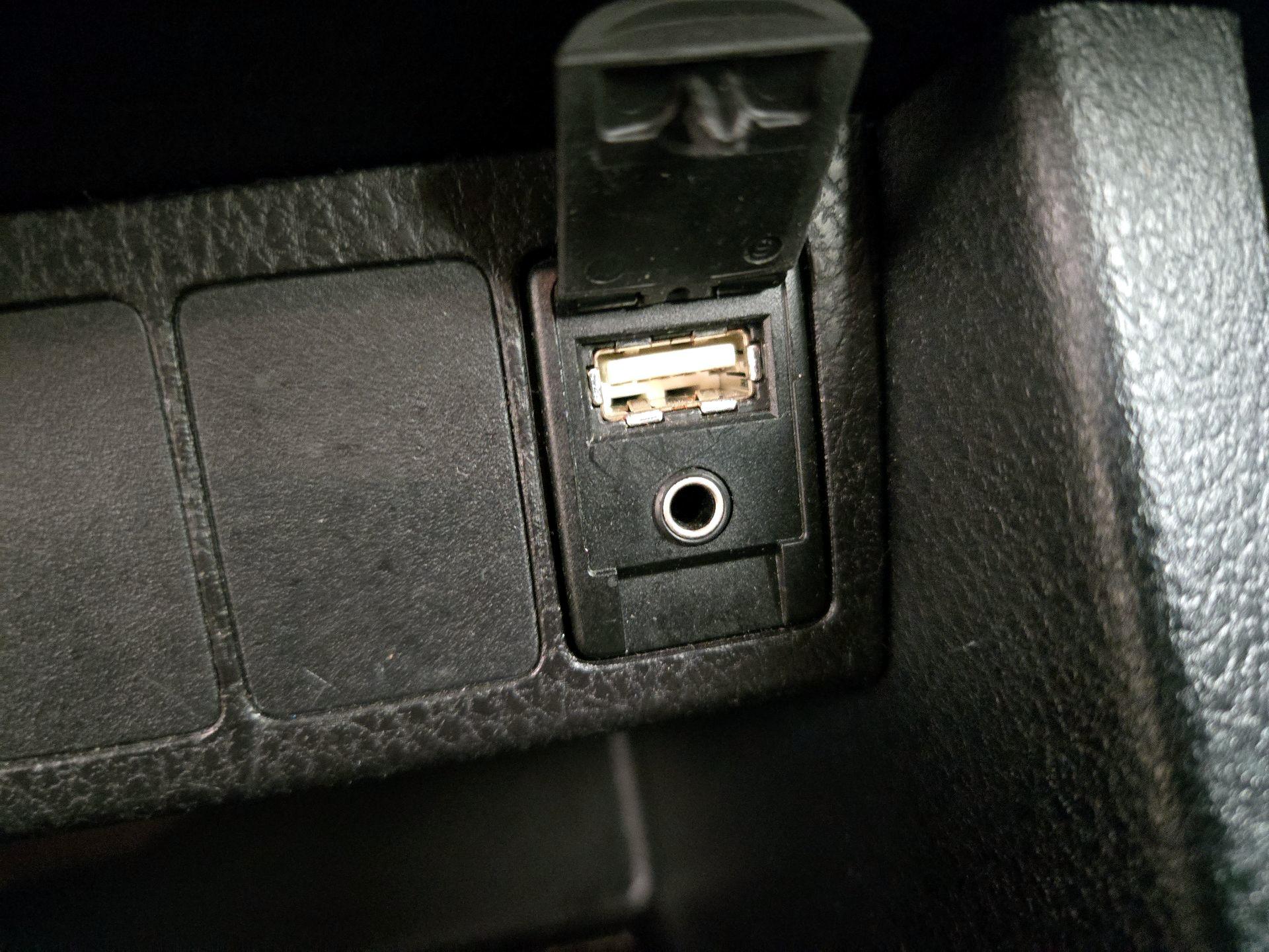 Thumbnail: 2017 Toyota Corolla - 18