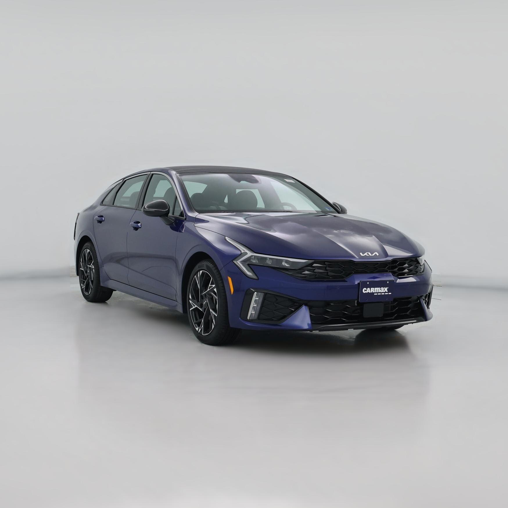 Thumbnail: 2025 Kia K5 - 1