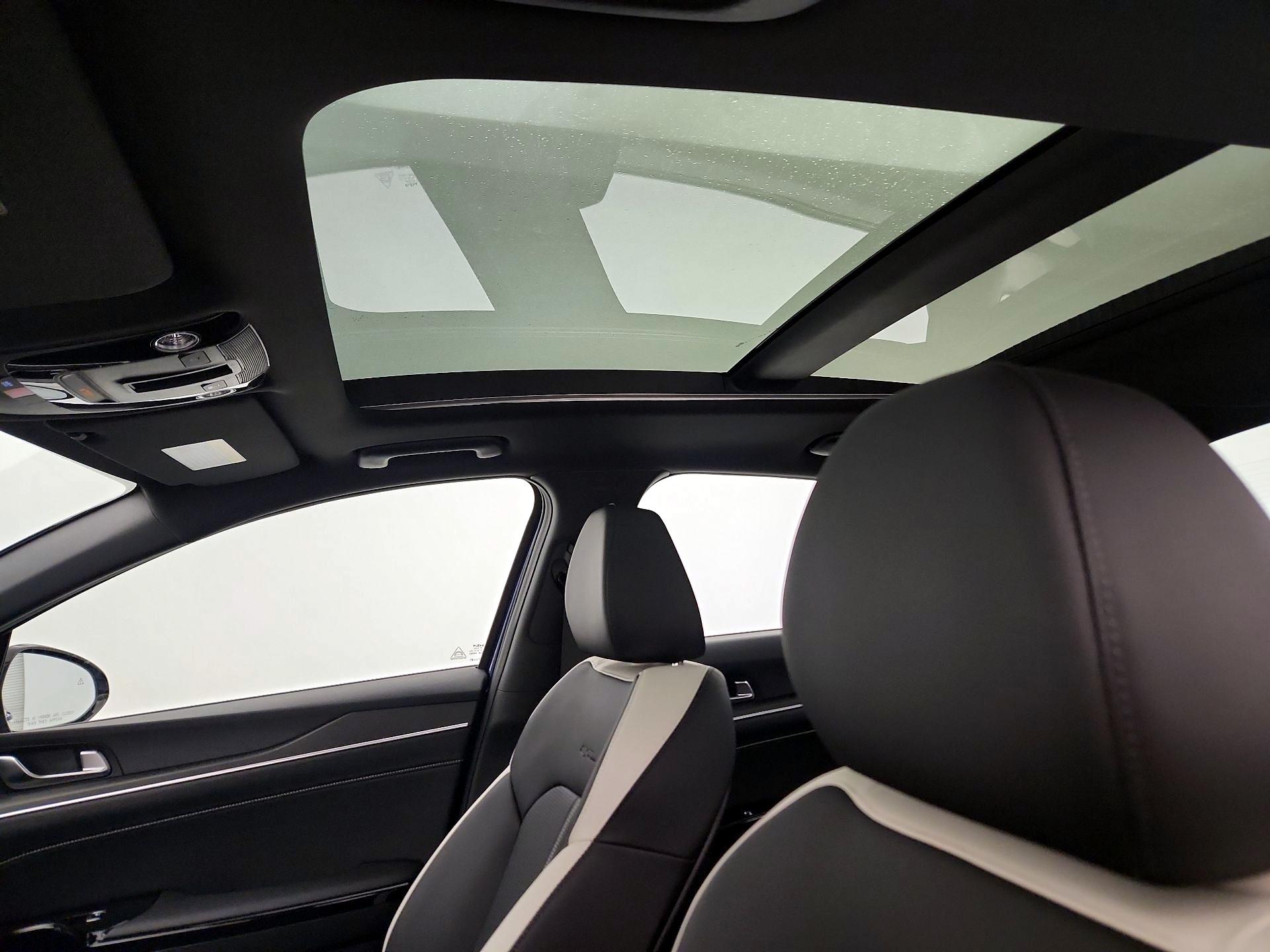 Thumbnail: 2025 Kia K5 - 20