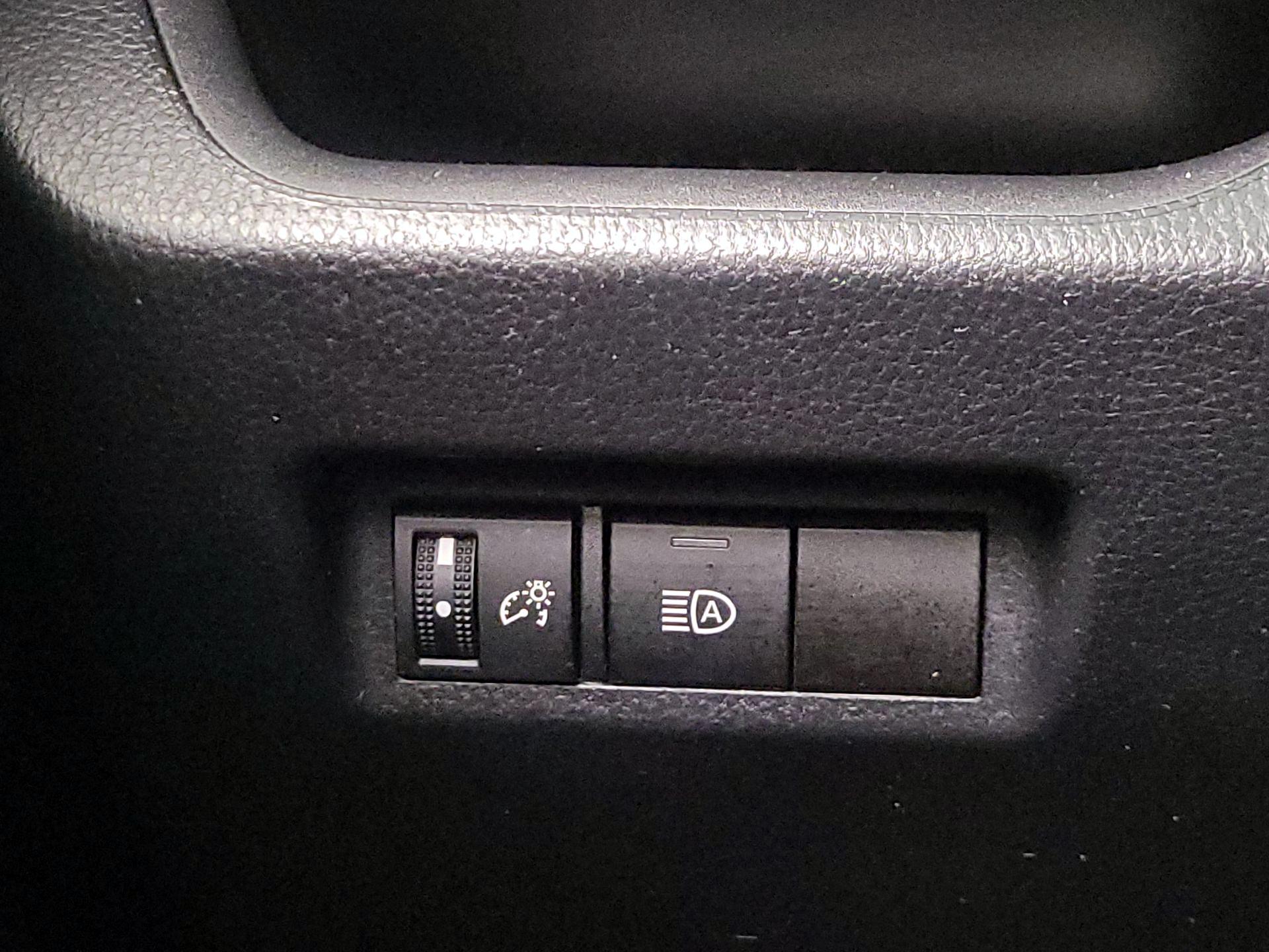 Thumbnail: 2023 Toyota RAV4 - 13