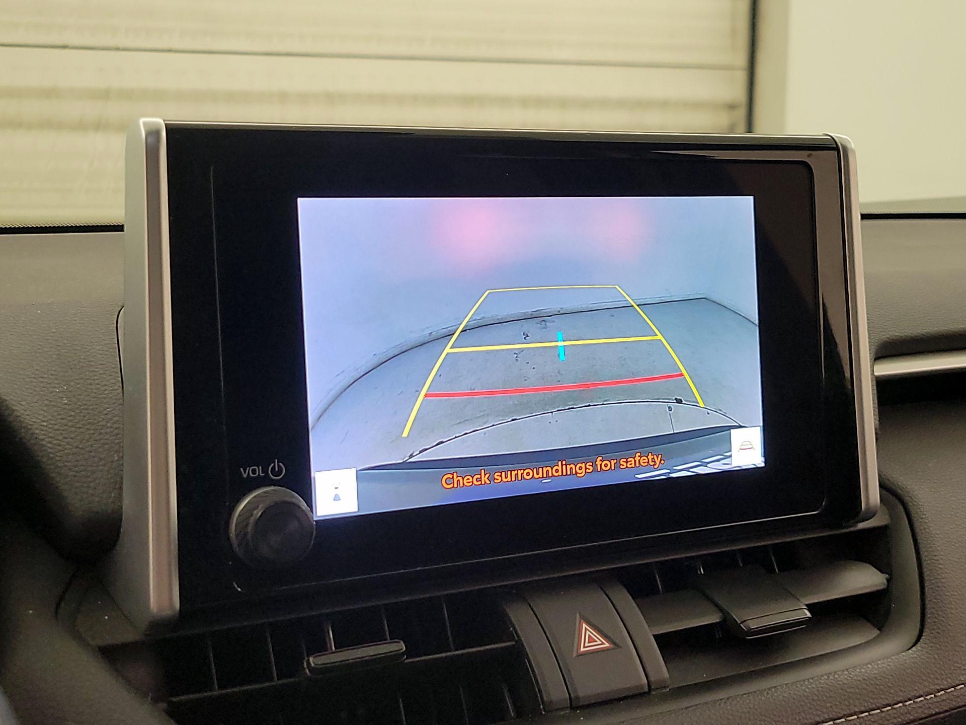 Thumbnail: 2023 Toyota RAV4 - 14