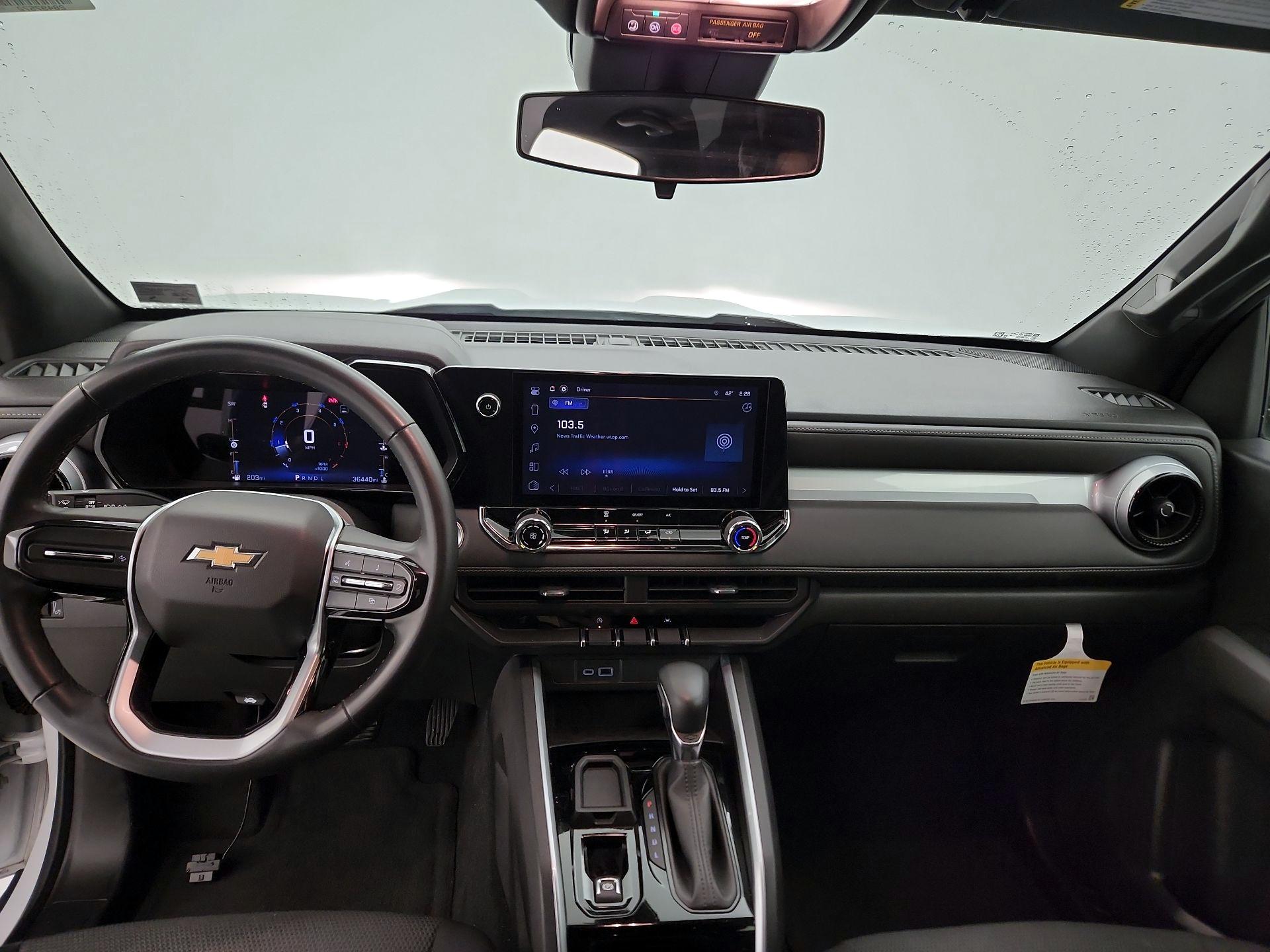 Thumbnail: 2023 Chevrolet Colorado - 9