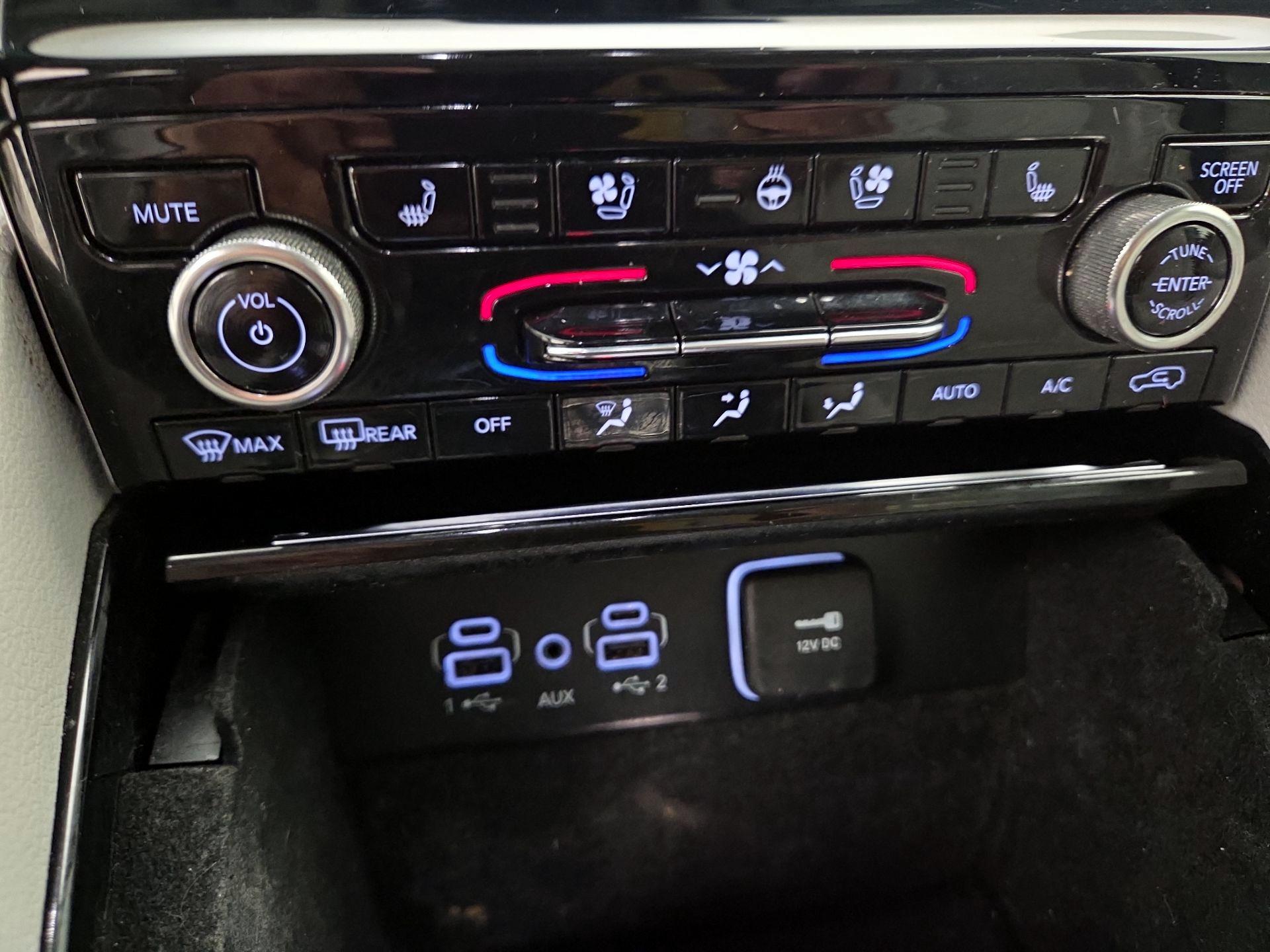 Thumbnail: 2021 Jeep Grand Cherokee L - 16