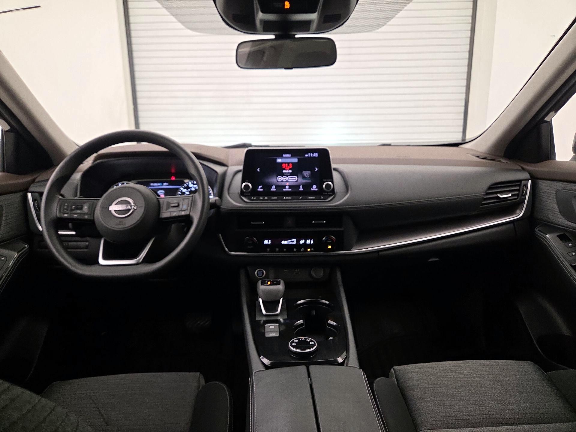 Thumbnail: 2023 Nissan Rogue - 9