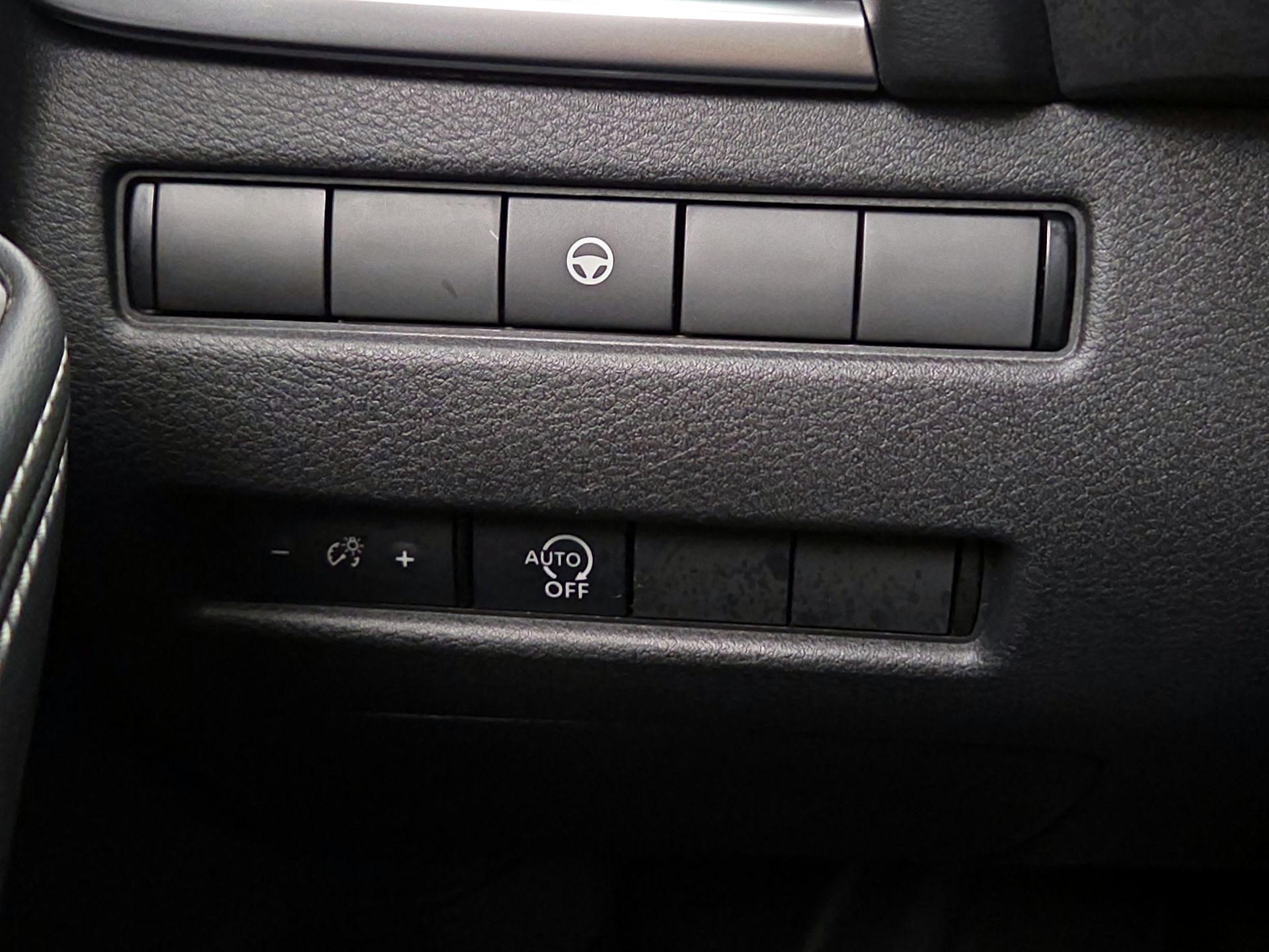 Thumbnail: 2023 Nissan Rogue - 13