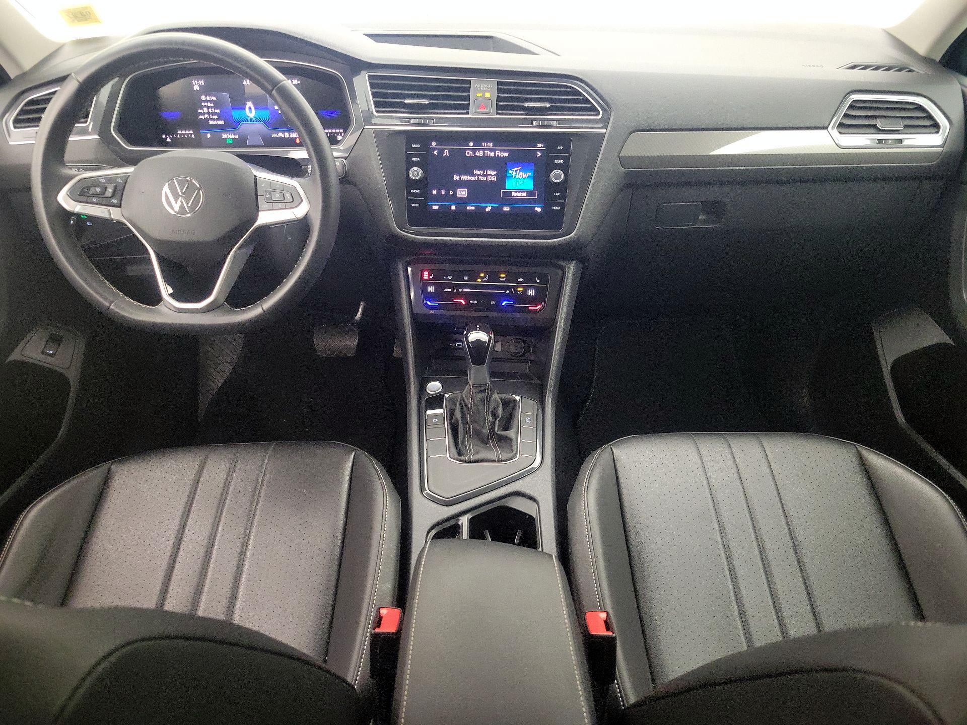 Thumbnail: 2024 Volkswagen Tiguan - 9