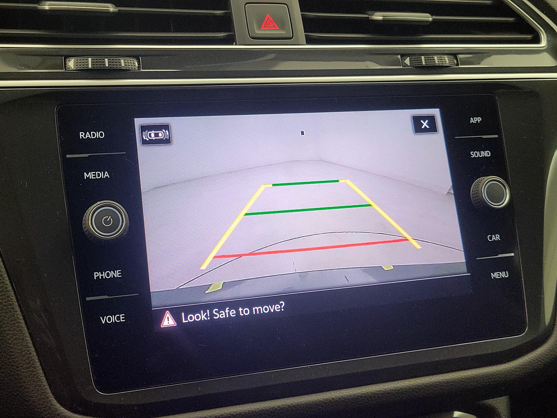 Thumbnail: 2024 Volkswagen Tiguan - 14