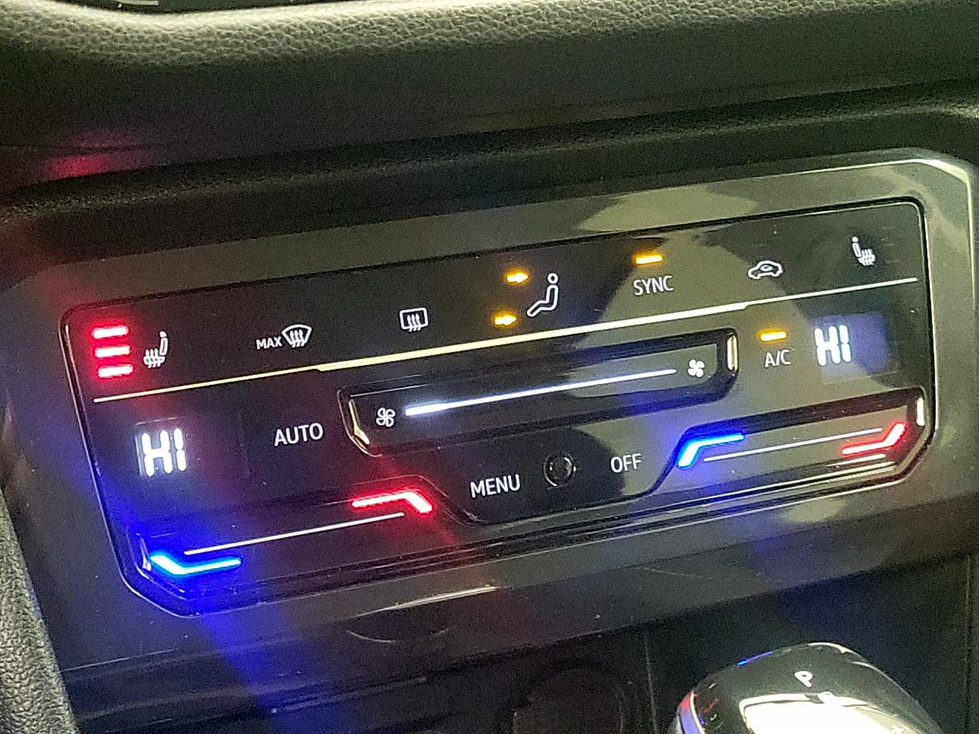 Thumbnail: 2024 Volkswagen Tiguan - 16