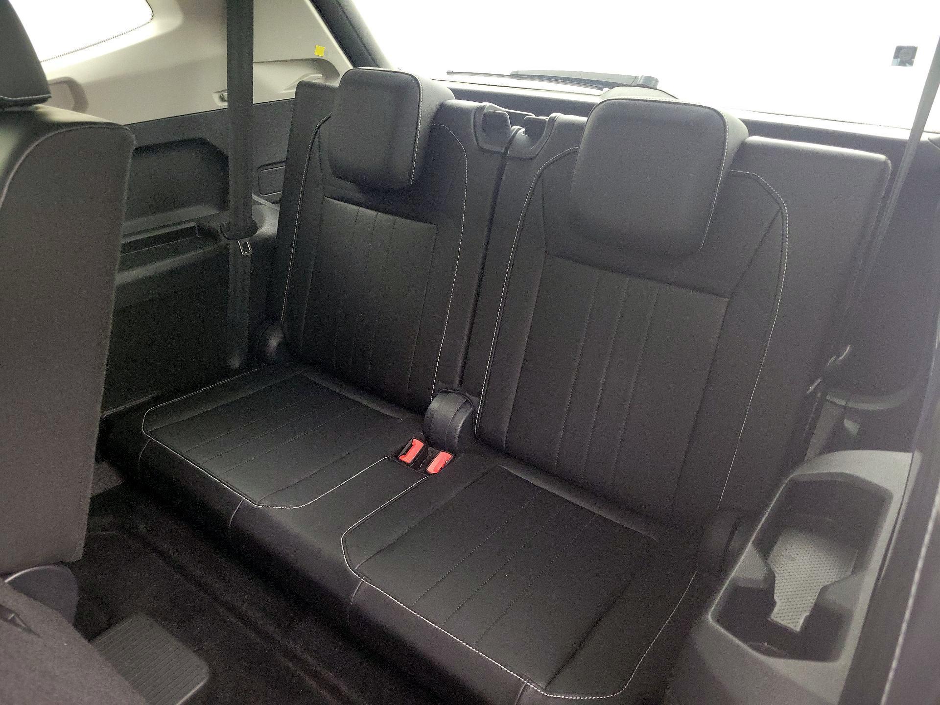 Thumbnail: 2024 Volkswagen Tiguan - 20