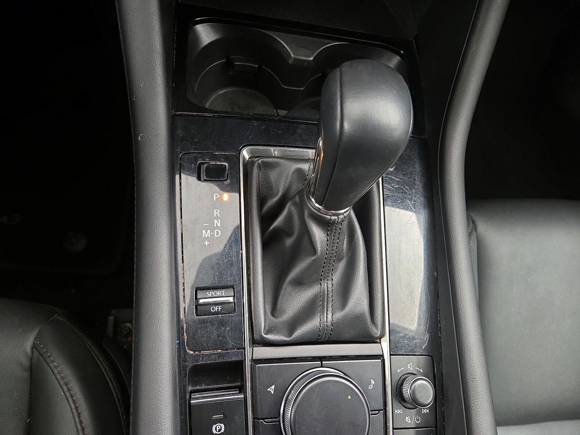 Thumbnail: 2025 Mazda Mazda3 - 17