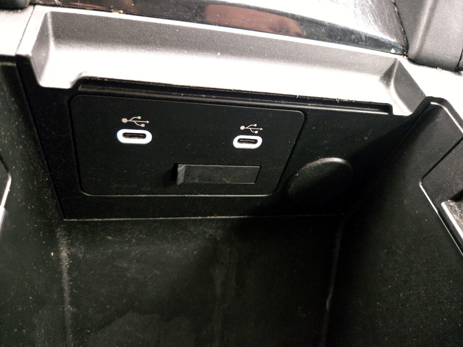 Thumbnail: 2025 Mazda Mazda3 - 18