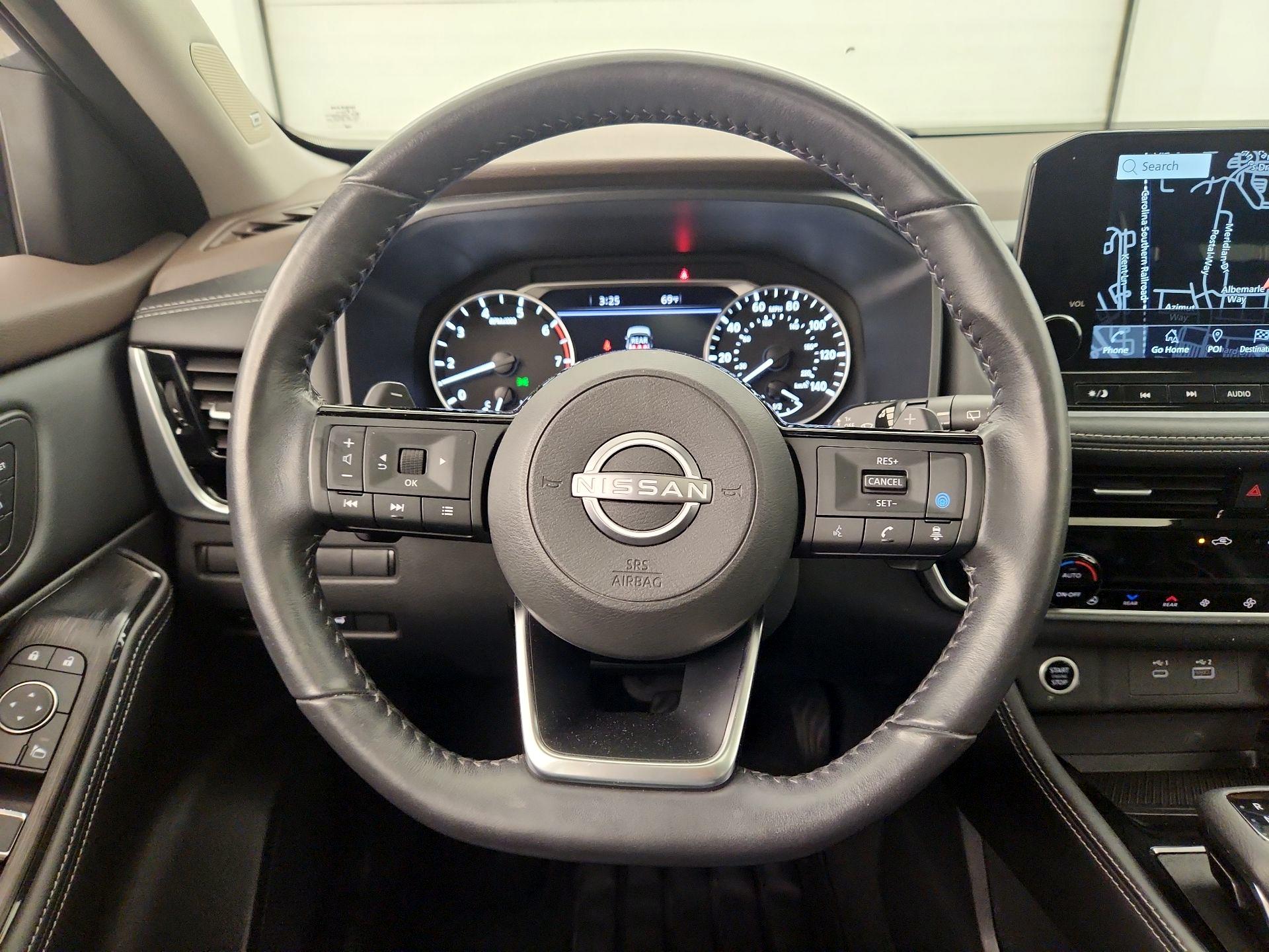 Thumbnail: 2023 Nissan Rogue - 10