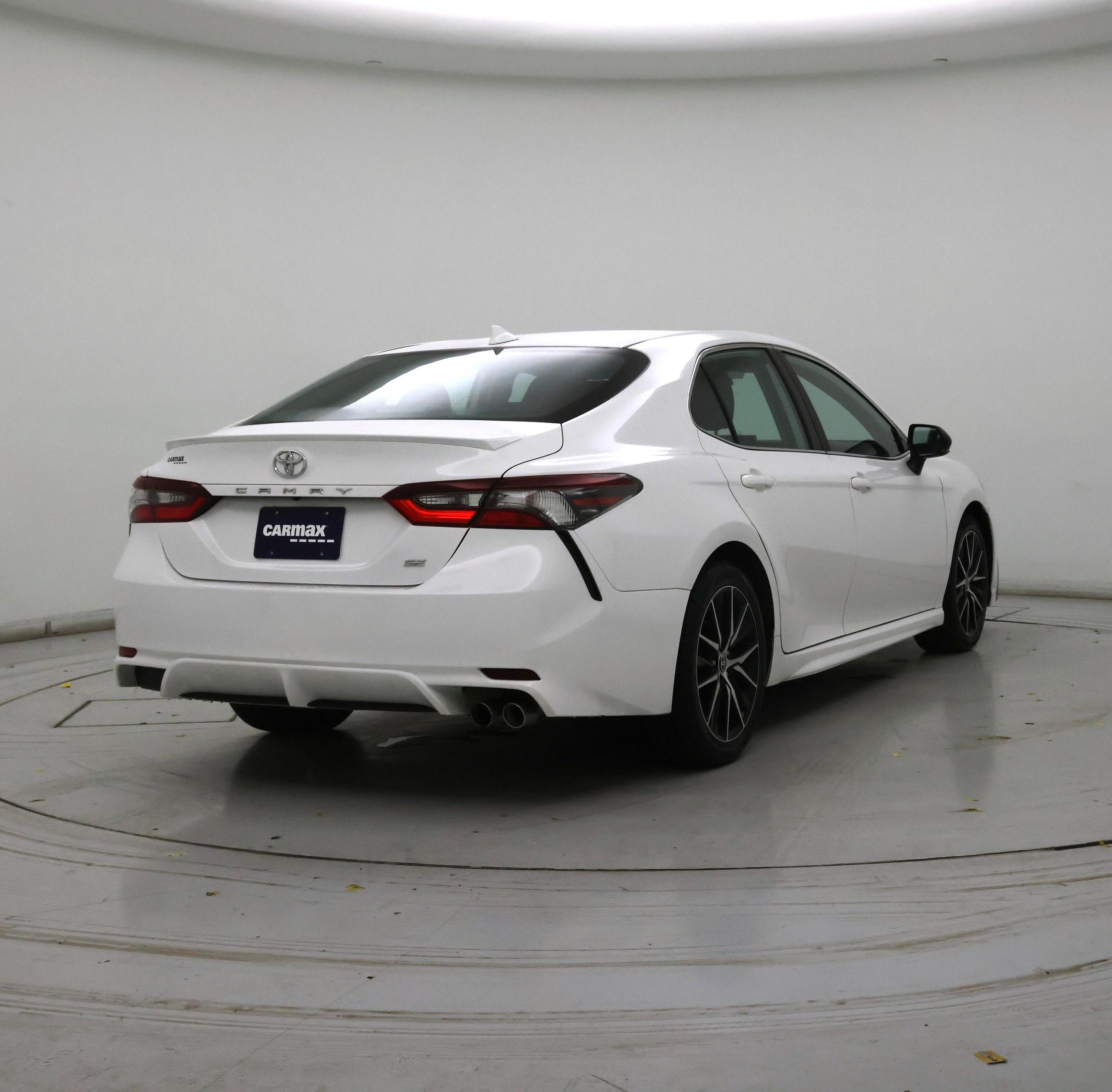 Thumbnail: 2023 Toyota Camry - 8