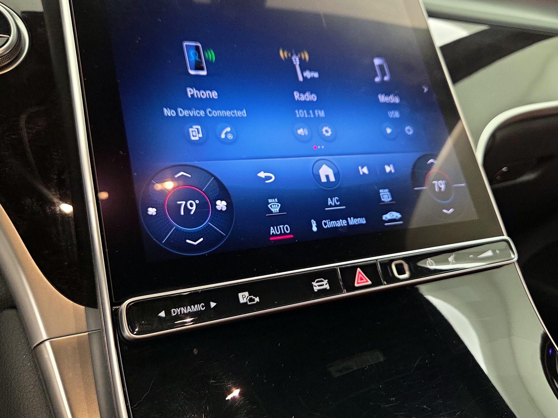 Thumbnail: 2024 Mercedes-Benz GLC - 14