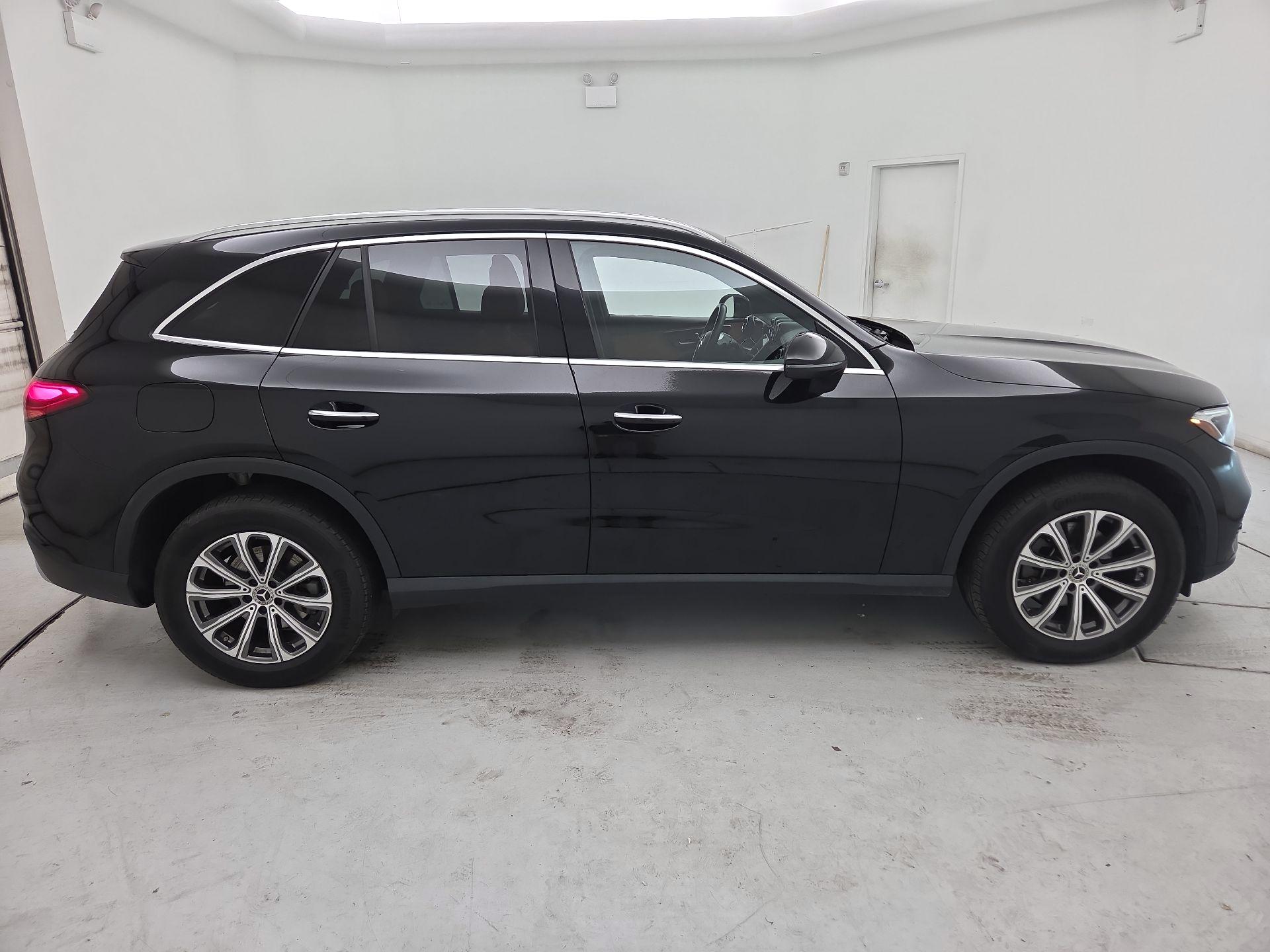 Thumbnail: 2024 Mercedes-Benz GLC - 4