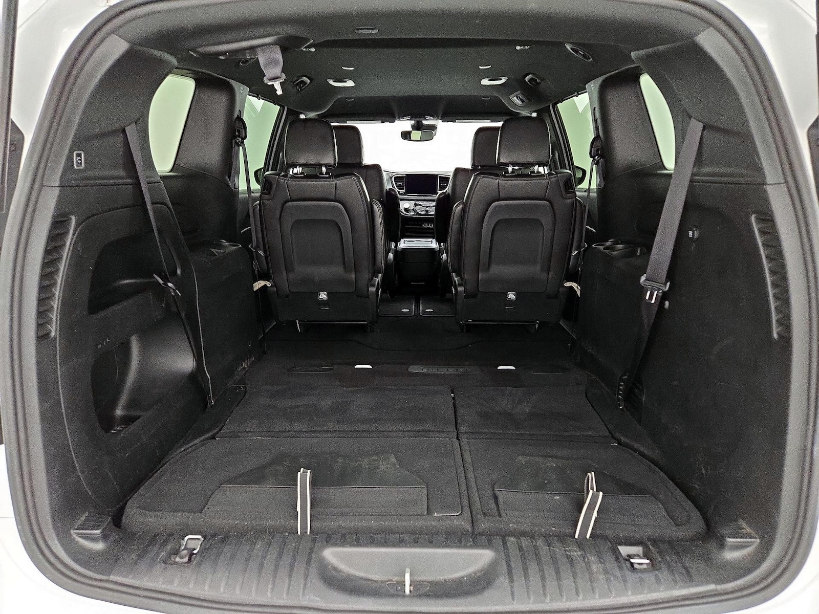 2023 Chrysler Pacifica Touring L - Photo 23