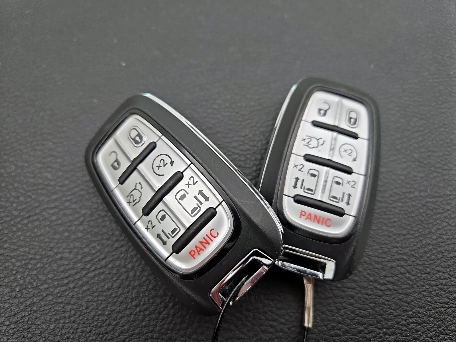 2023 Chrysler Pacifica Touring L - Photo 25