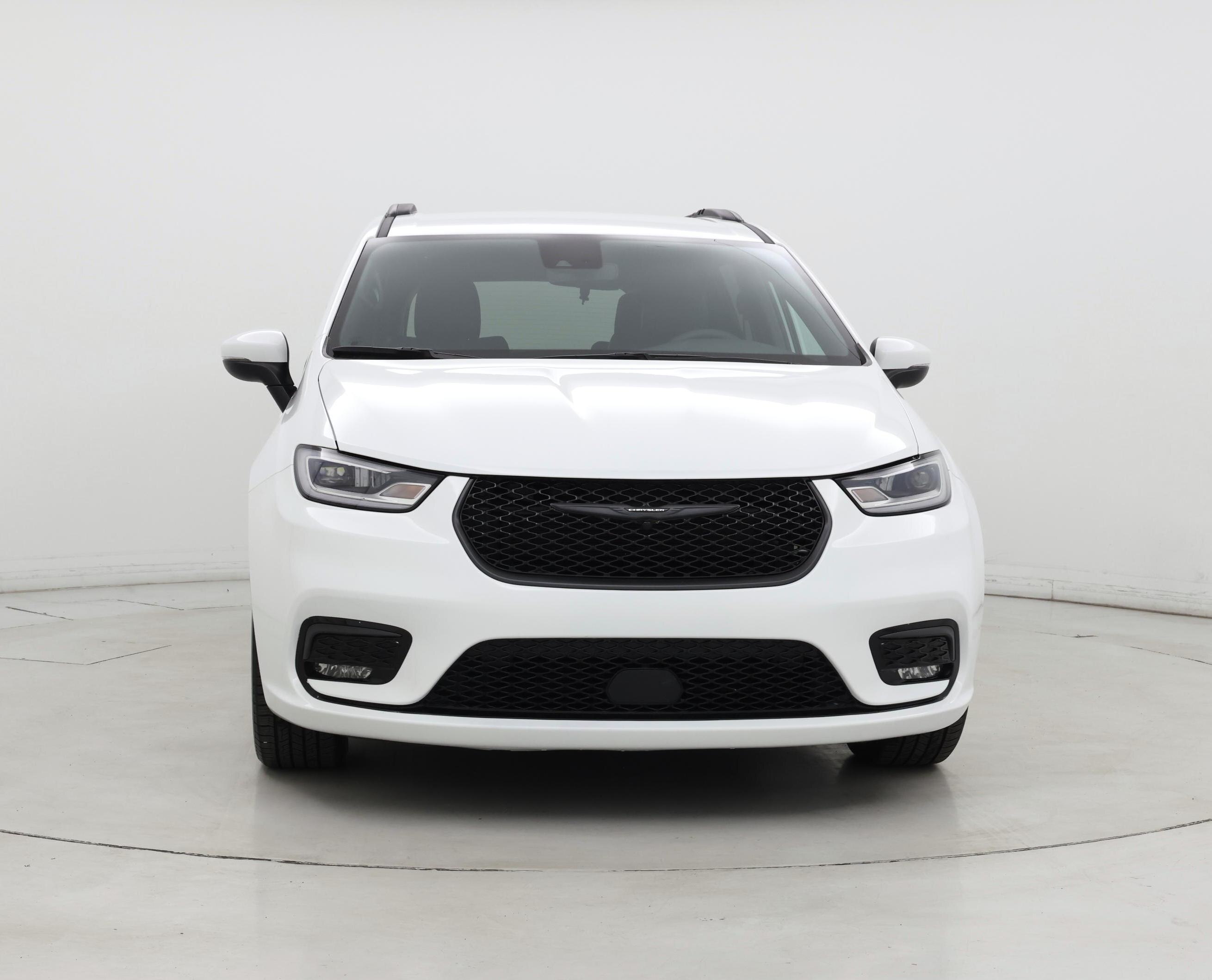 Thumbnail: 2023 Chrysler Pacifica - 5
