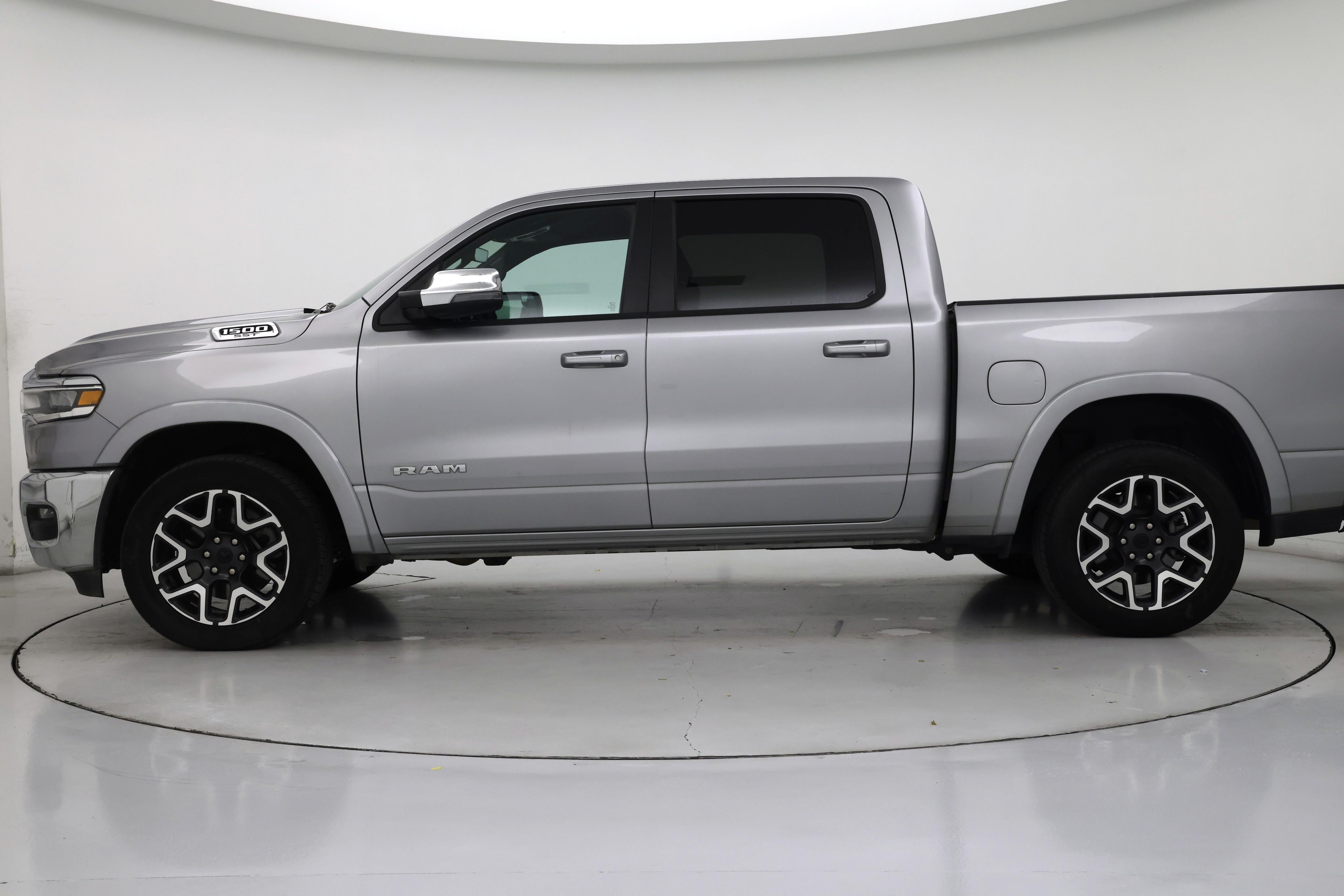 Thumbnail: 2025 RAM 1500 - 3