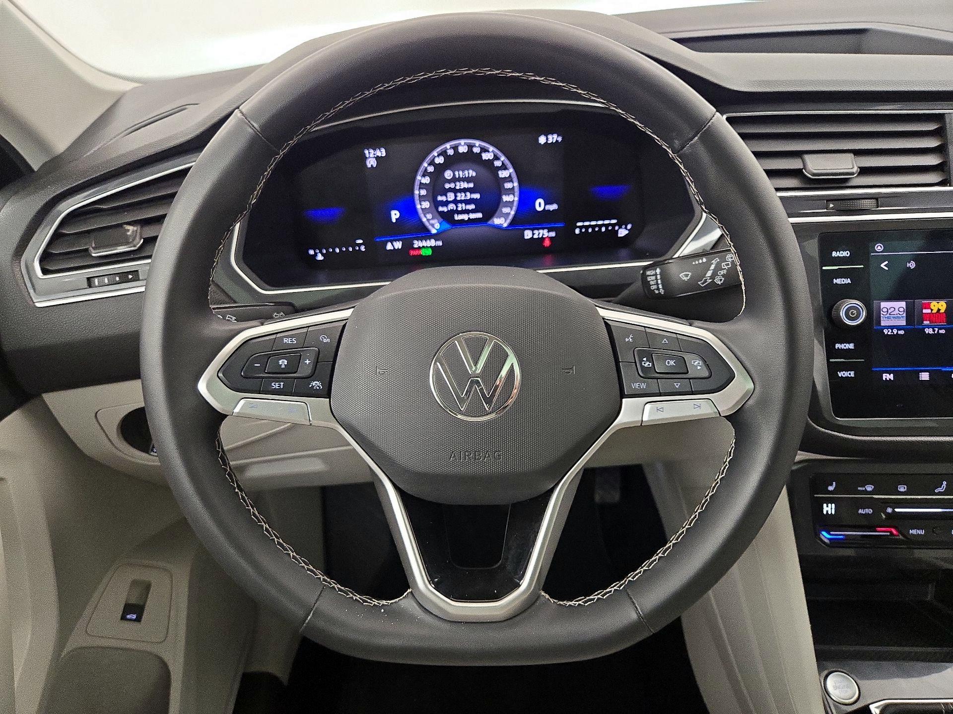 Thumbnail: 2024 Volkswagen Tiguan - 10