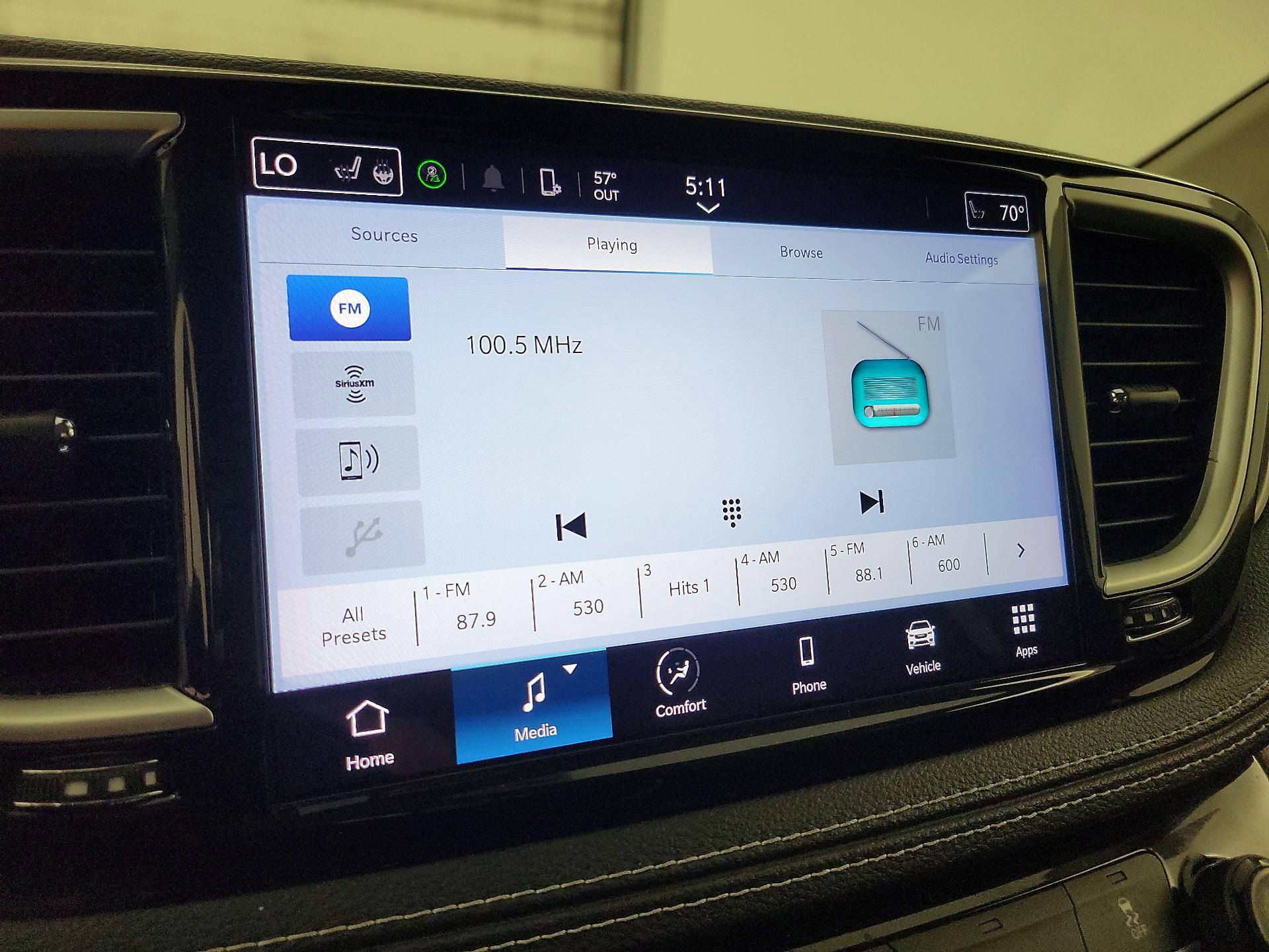 Thumbnail: 2023 Chrysler Pacifica - 15