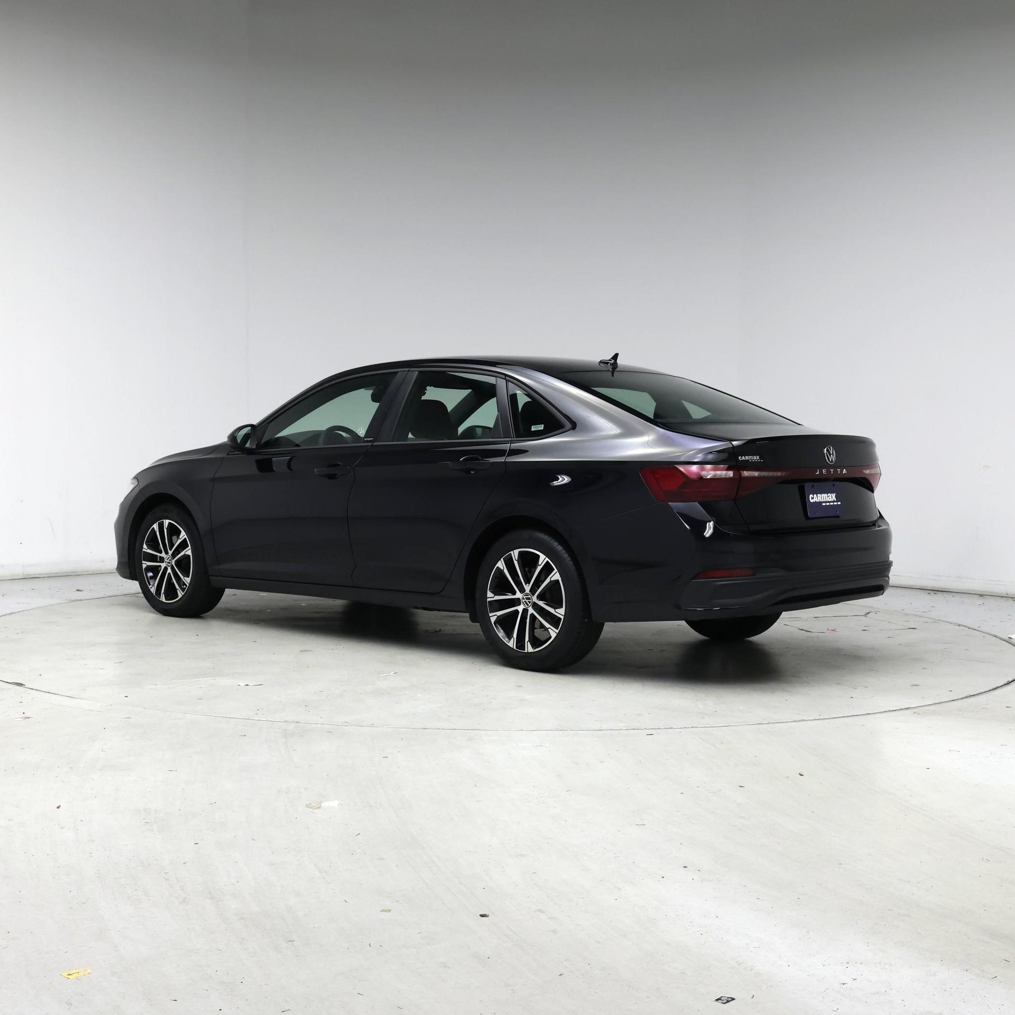 Thumbnail: 2025 Volkswagen Jetta - 2