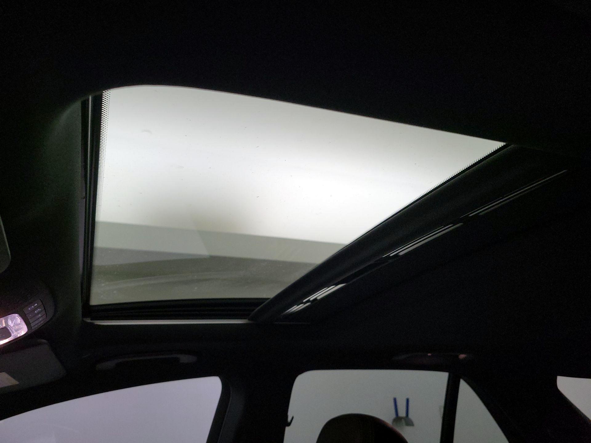 Thumbnail: 2021 Mercedes-Benz GLE - 20