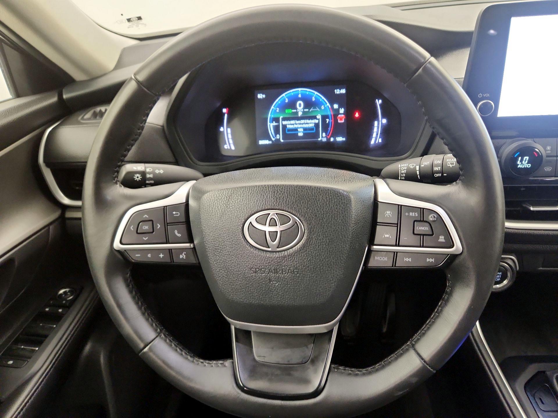 Thumbnail: 2025 Toyota Grand Highlander - 10