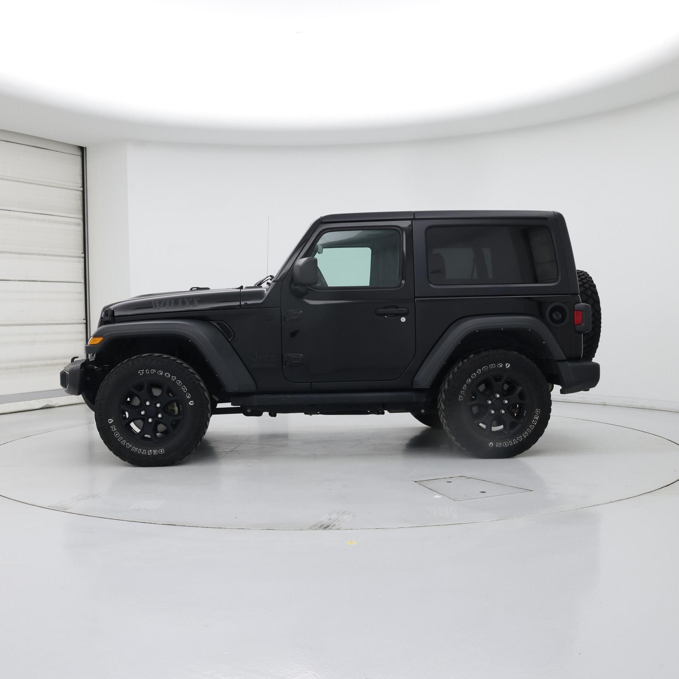 Thumbnail: 2021 Jeep Wrangler - 3