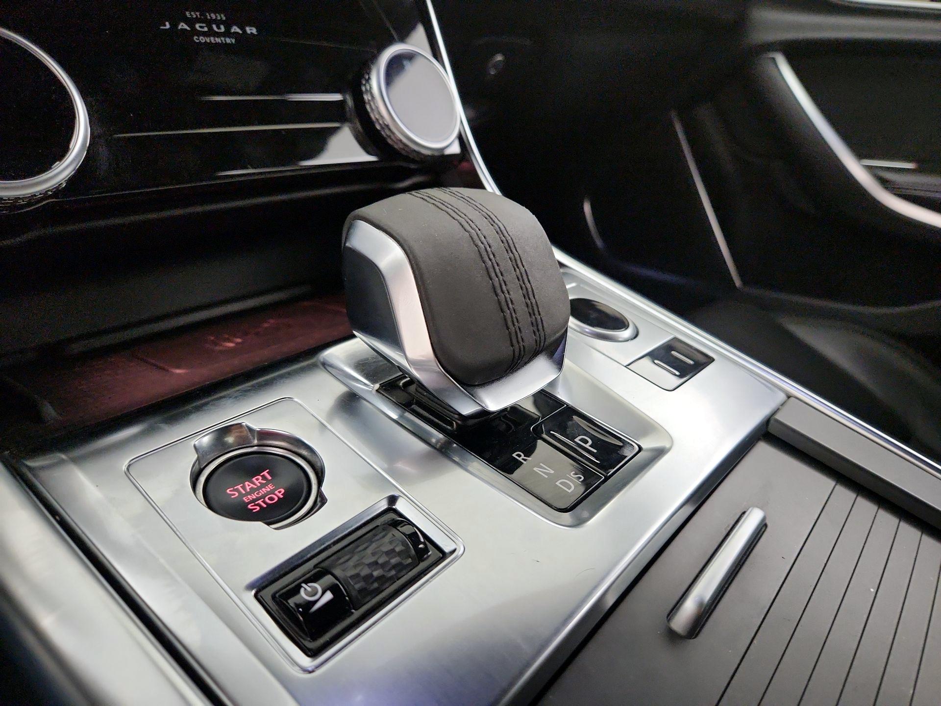 Thumbnail: 2023 Jaguar XF - 13