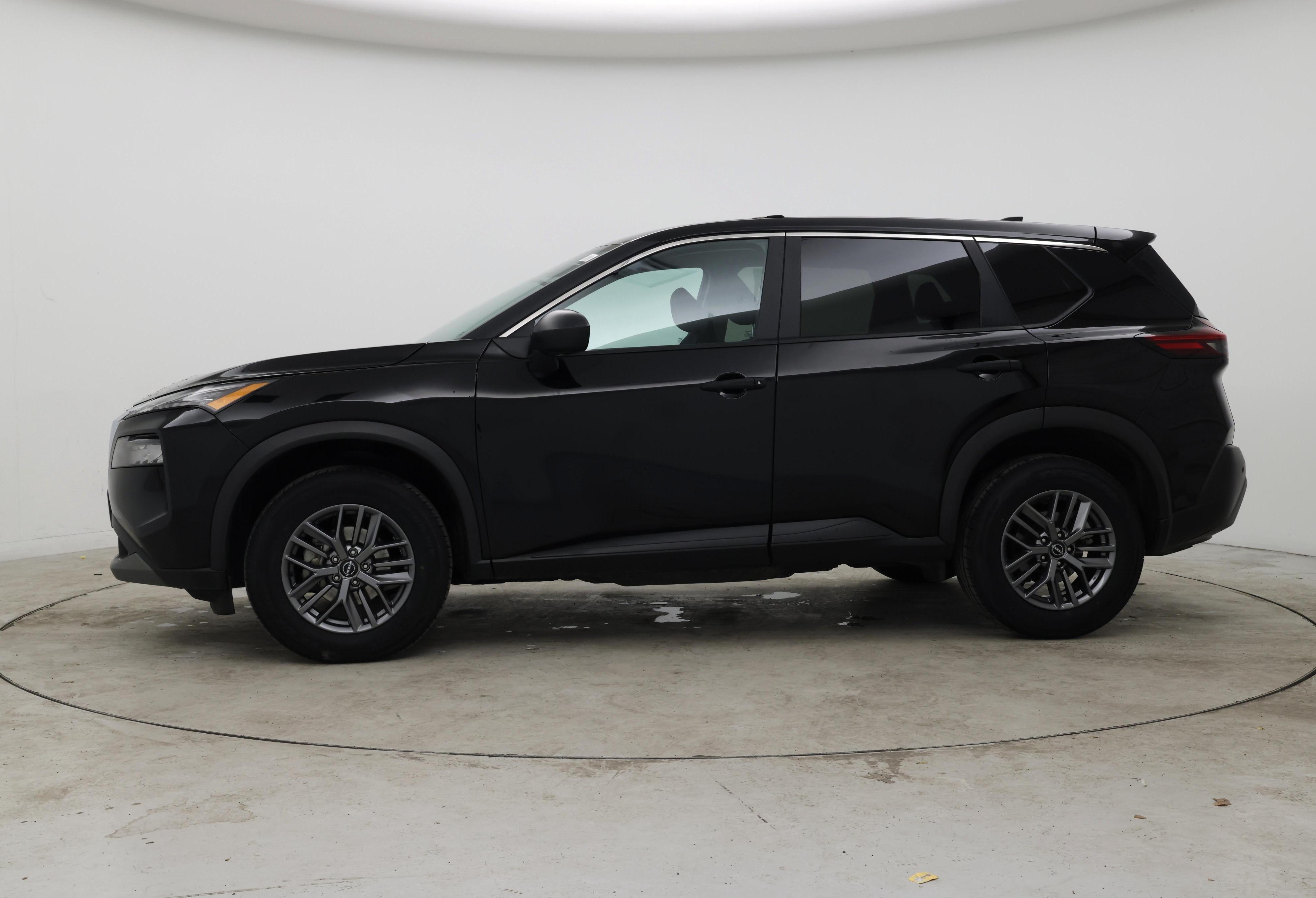 Thumbnail: 2023 Nissan Rogue - 3