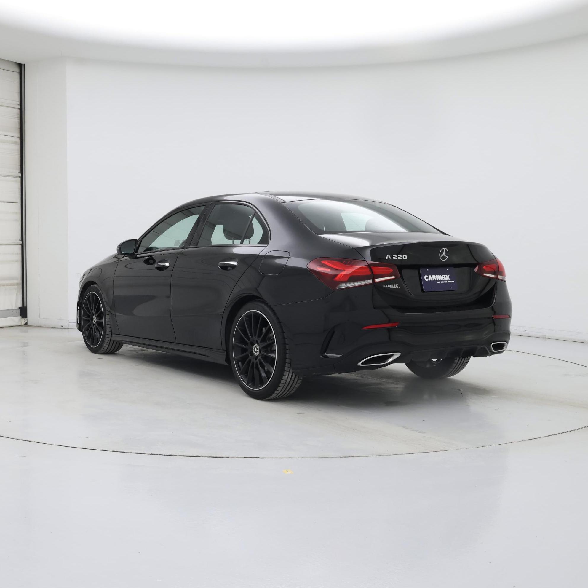 Thumbnail: 2022 Mercedes-Benz A-Class - 2