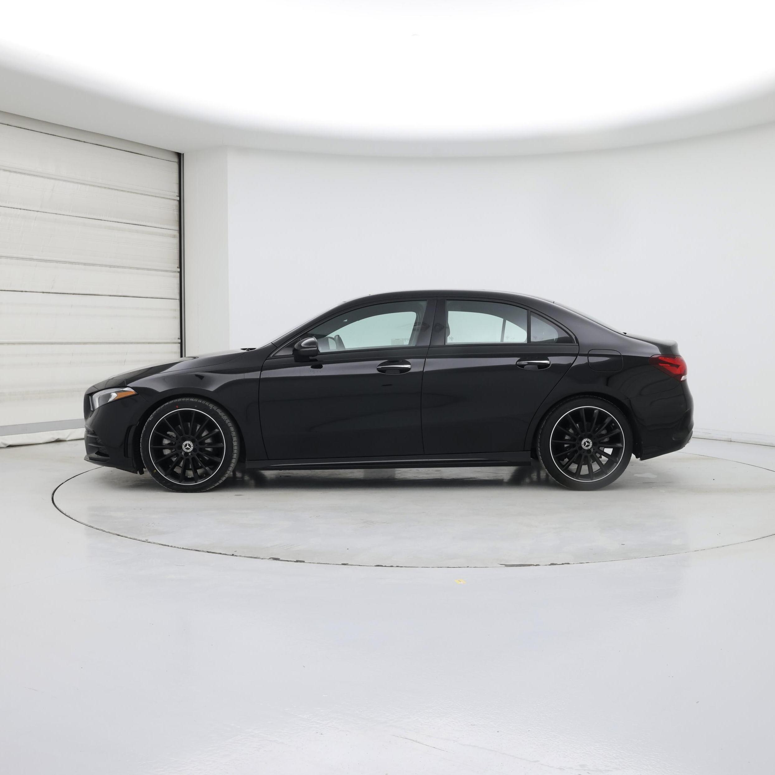 Thumbnail: 2022 Mercedes-Benz A-Class - 3