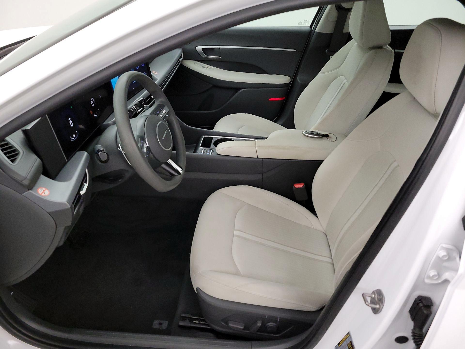 Thumbnail: 2025 Hyundai Sonata - 11