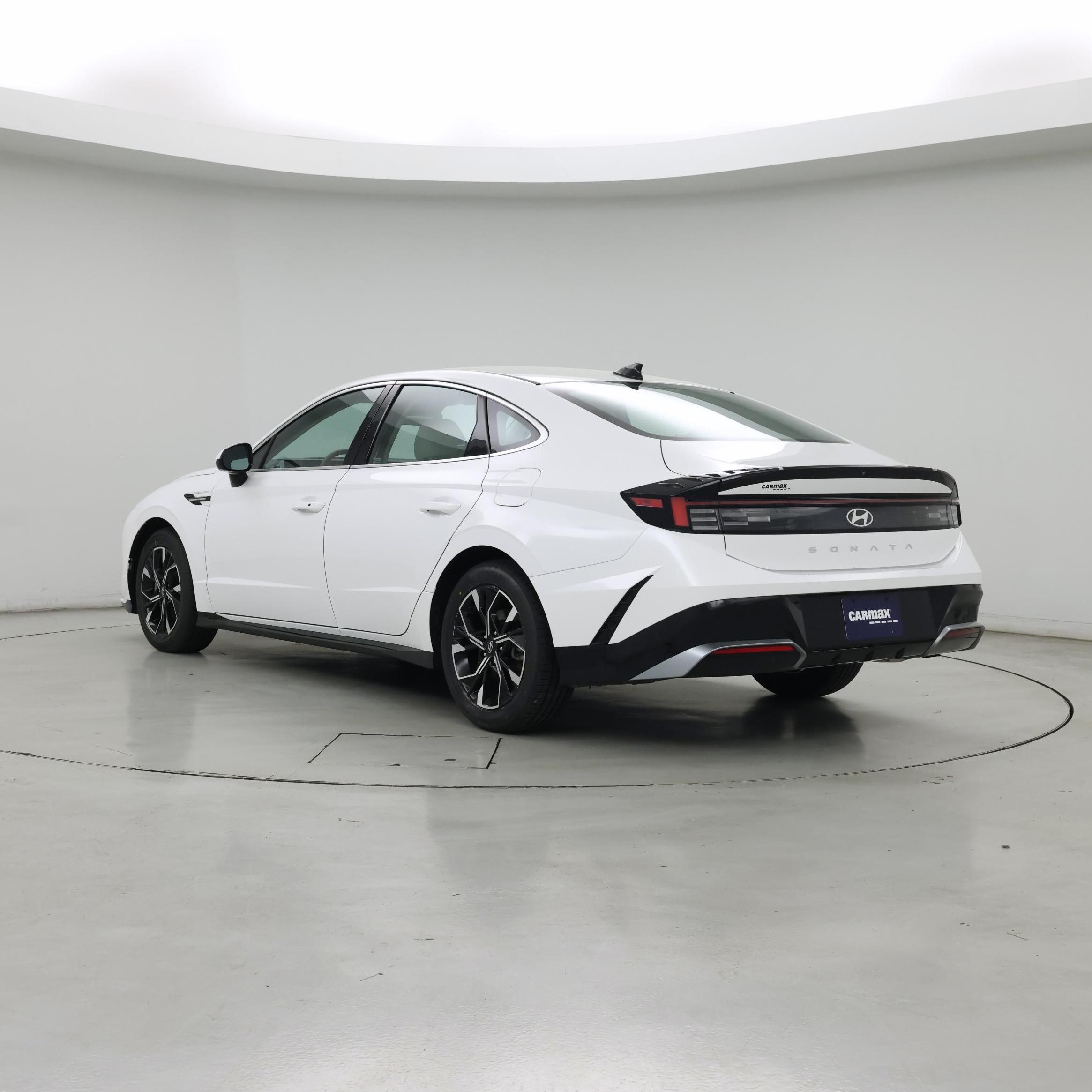 Thumbnail: 2025 Hyundai Sonata - 2