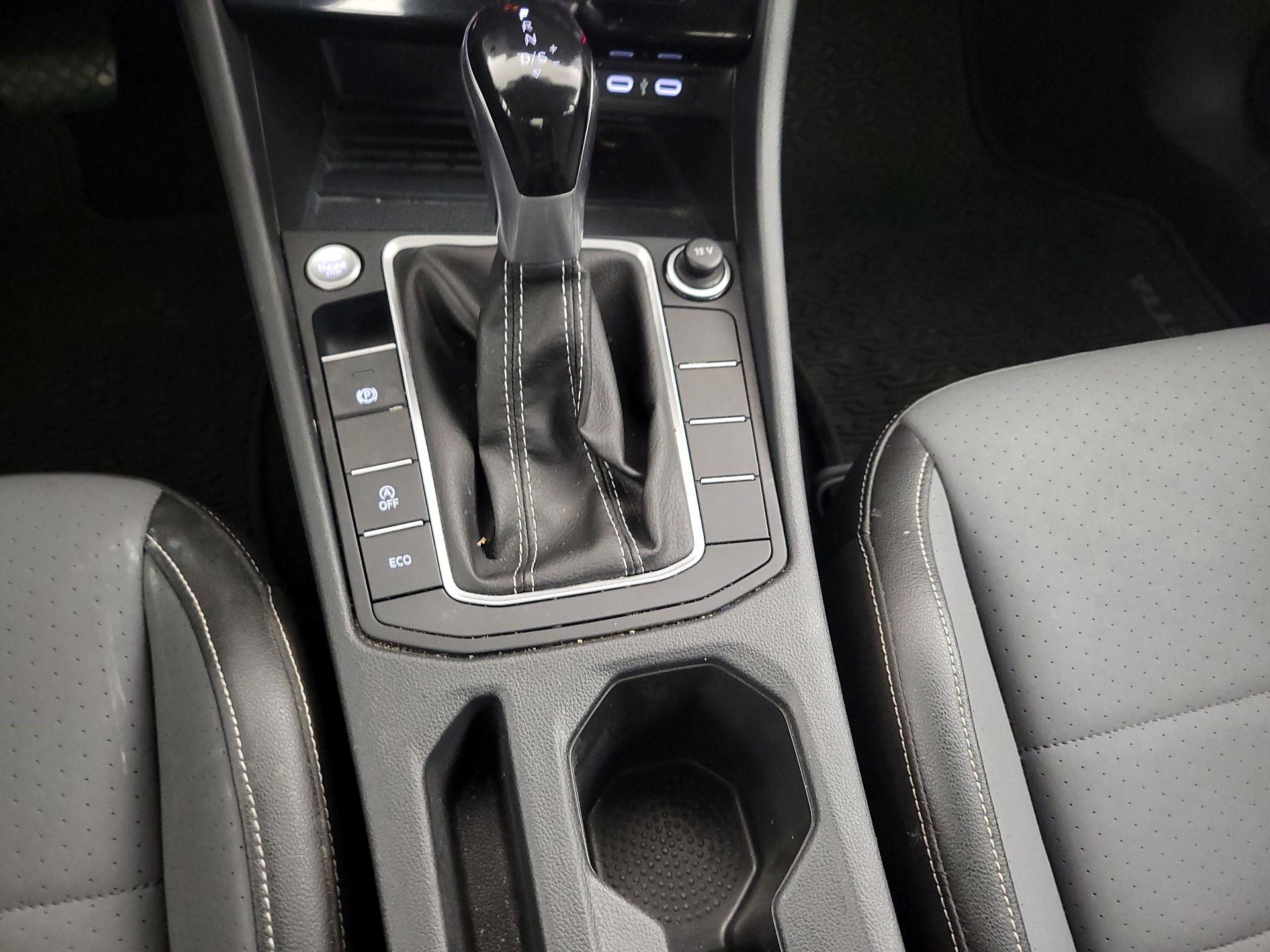 Thumbnail: 2025 Volkswagen Jetta - 17