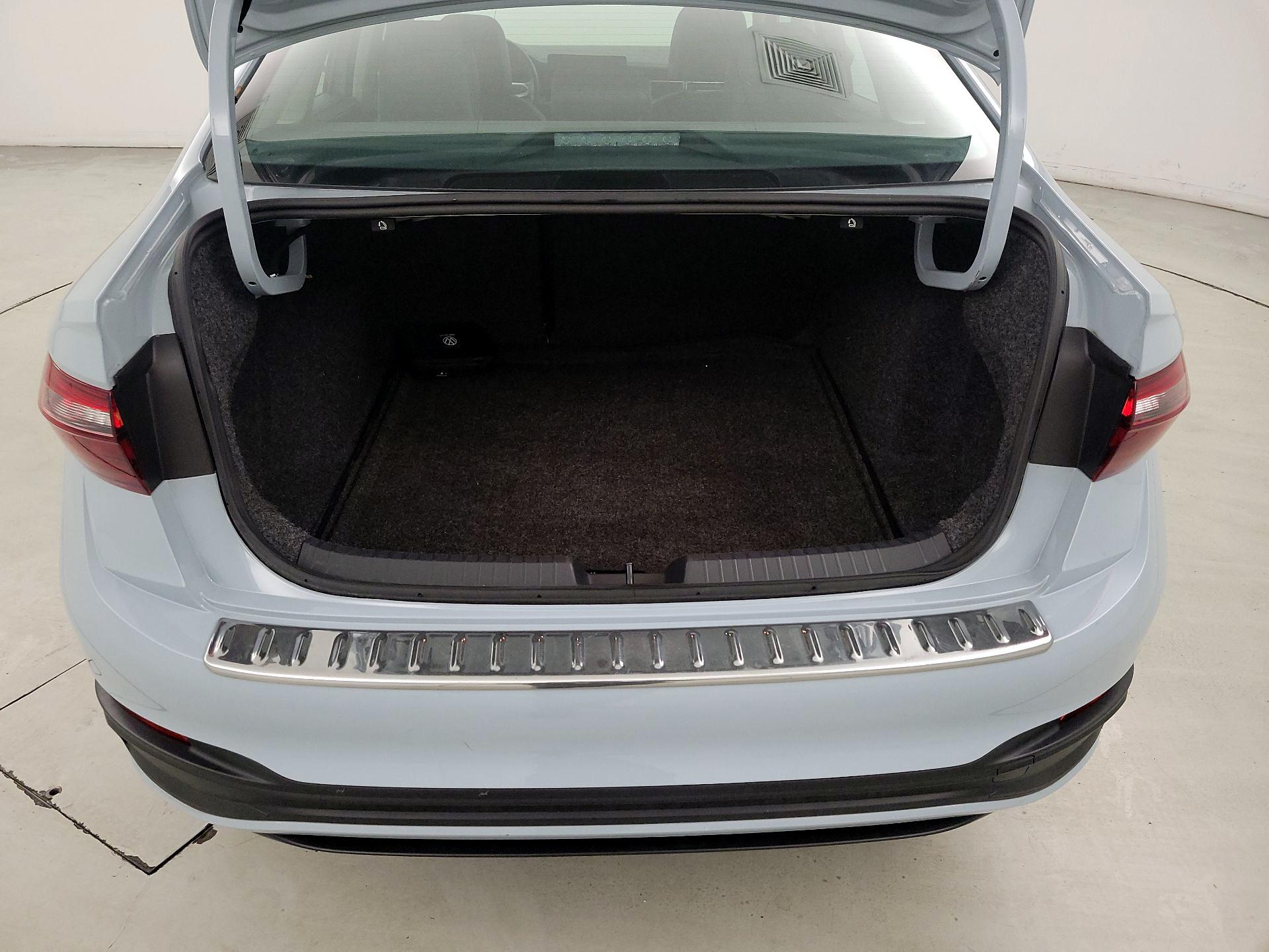 Thumbnail: 2025 Volkswagen Jetta - 20